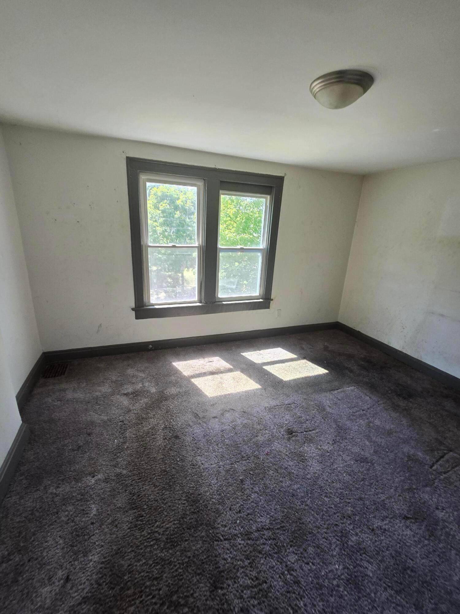 340 S Wayne Avenue Property Photo 56