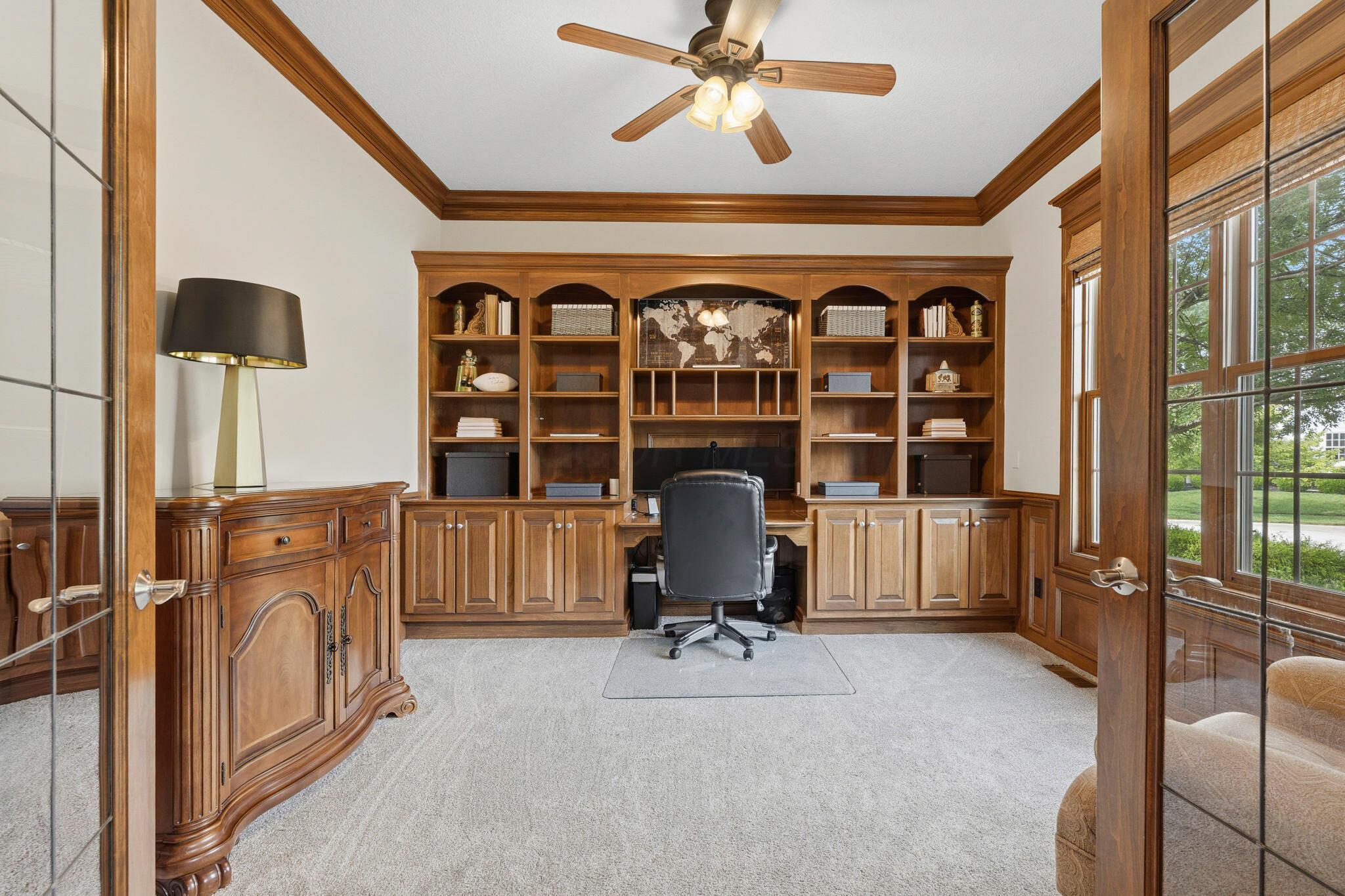 5651 Lynbrook Lane Property Photo 17