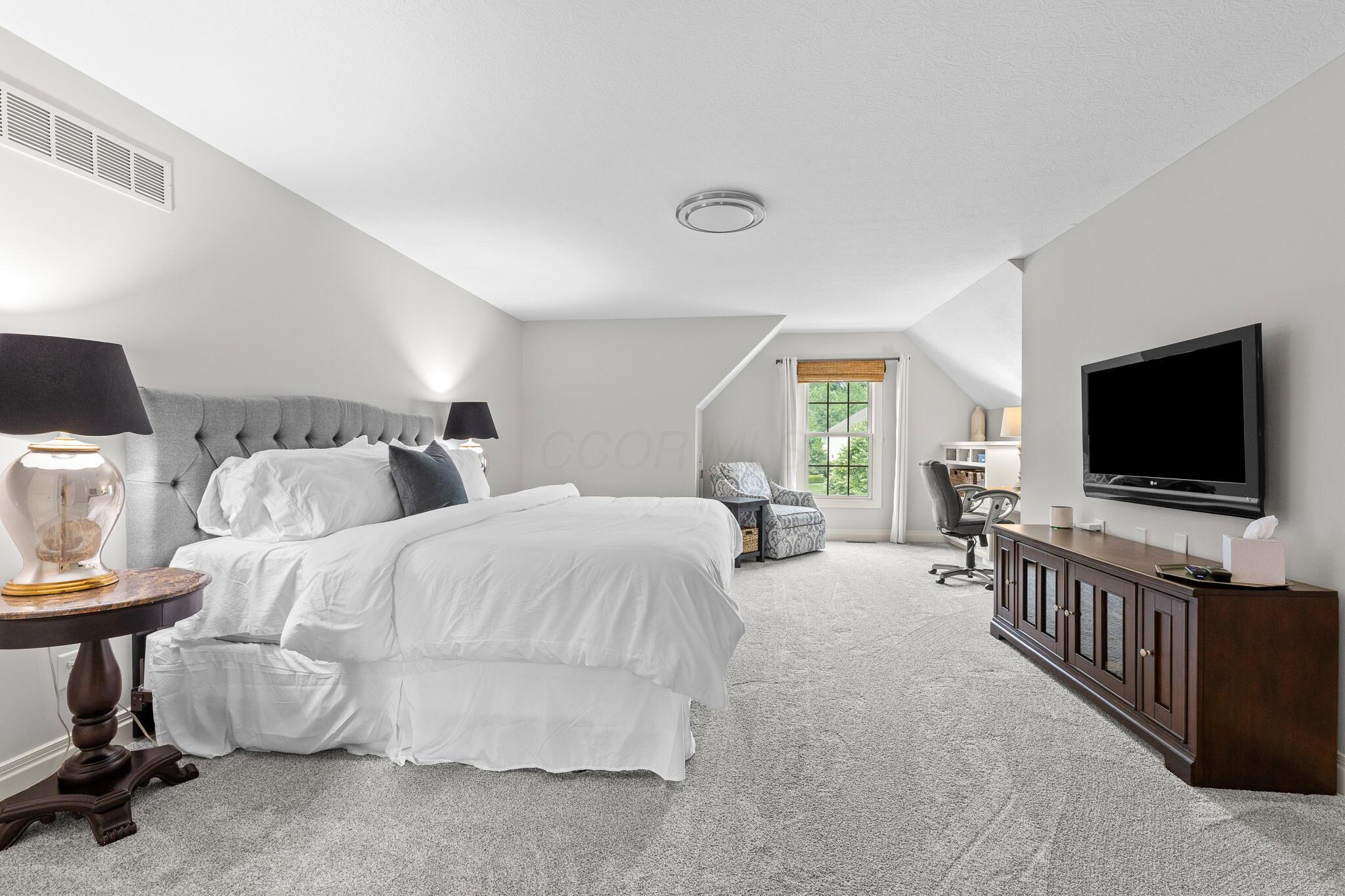 5651 Lynbrook Lane Property Photo 43