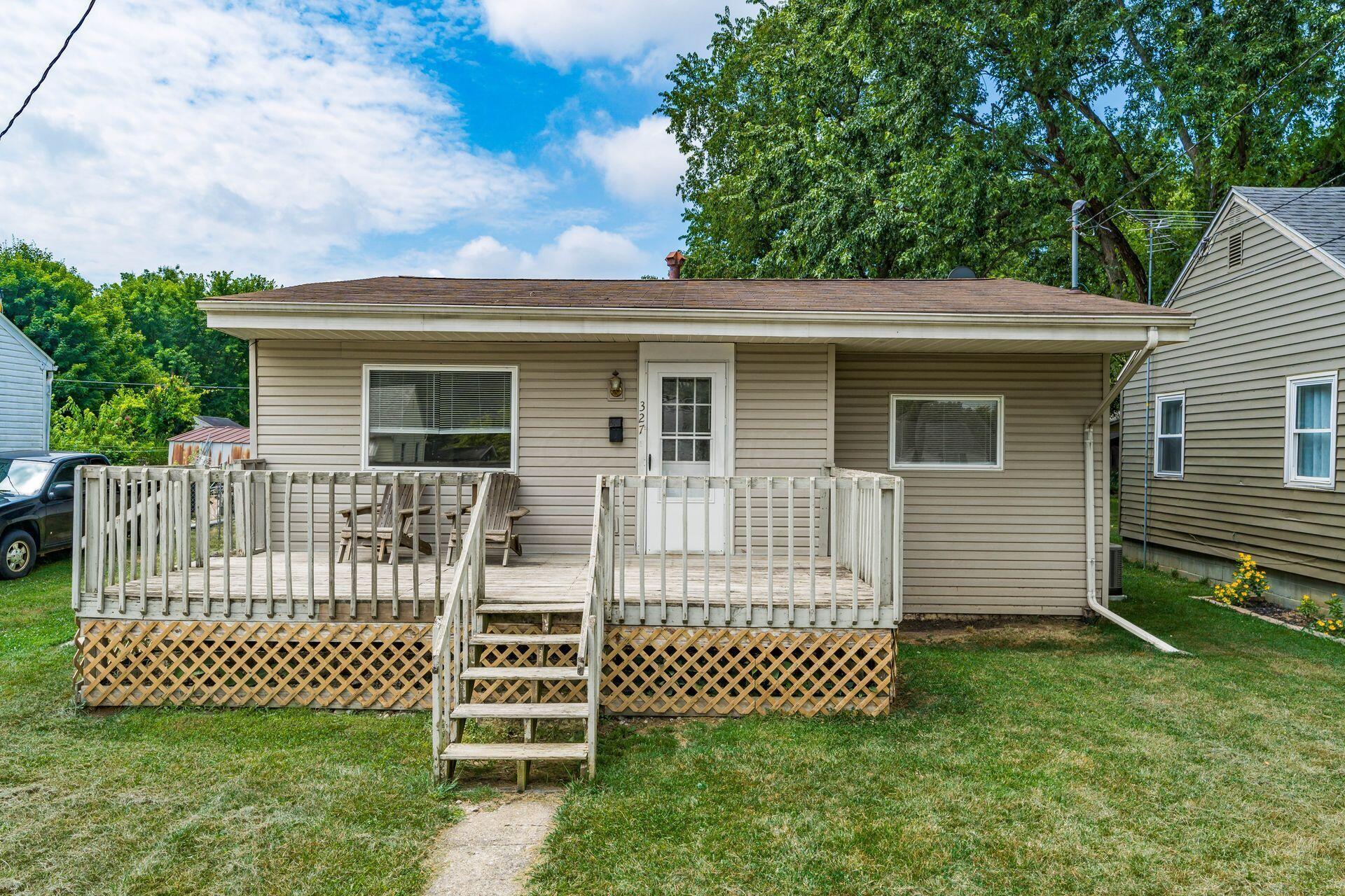 327 Witte Street Property Photo 1