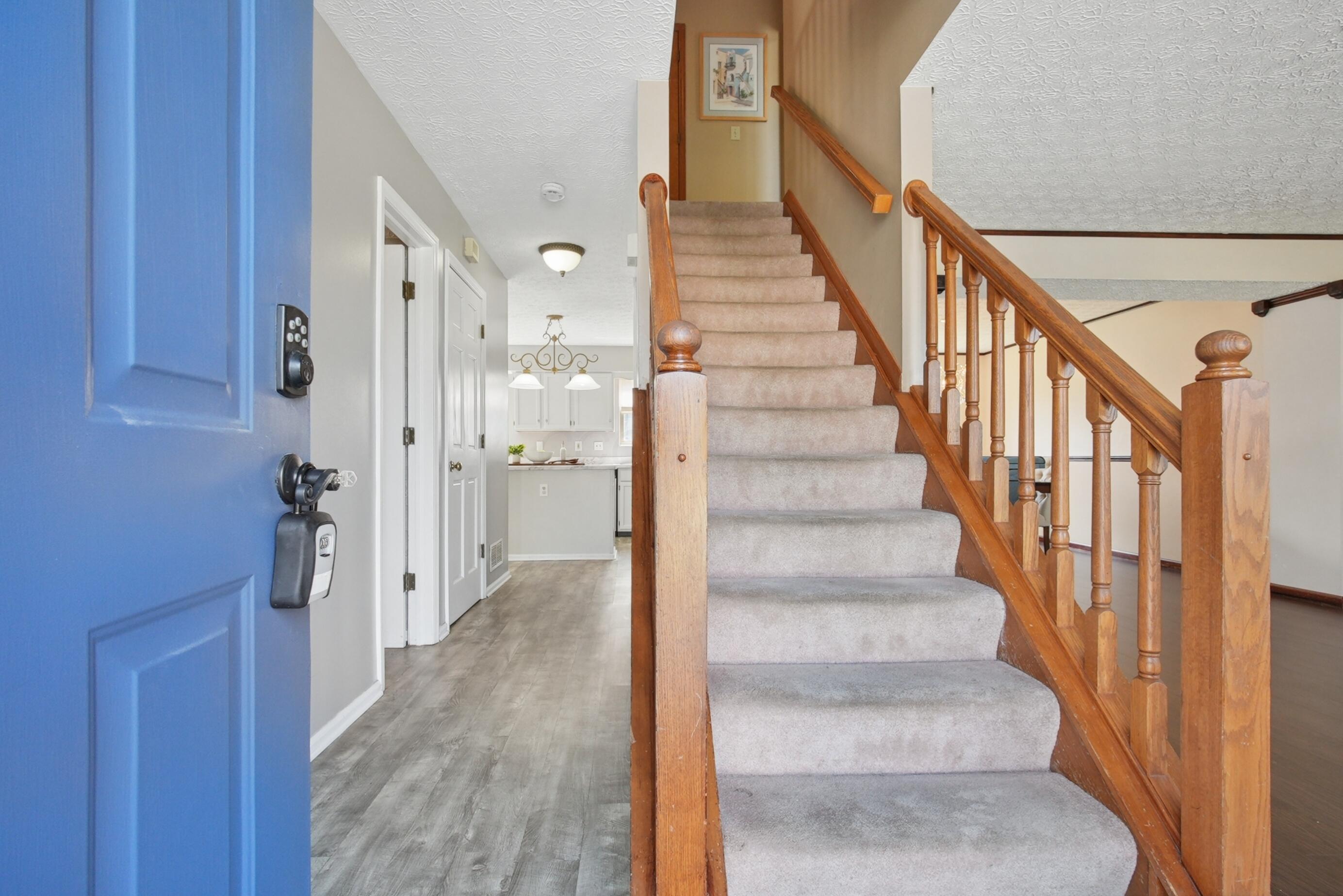 1540 Whitcombe Way Property Photo 4