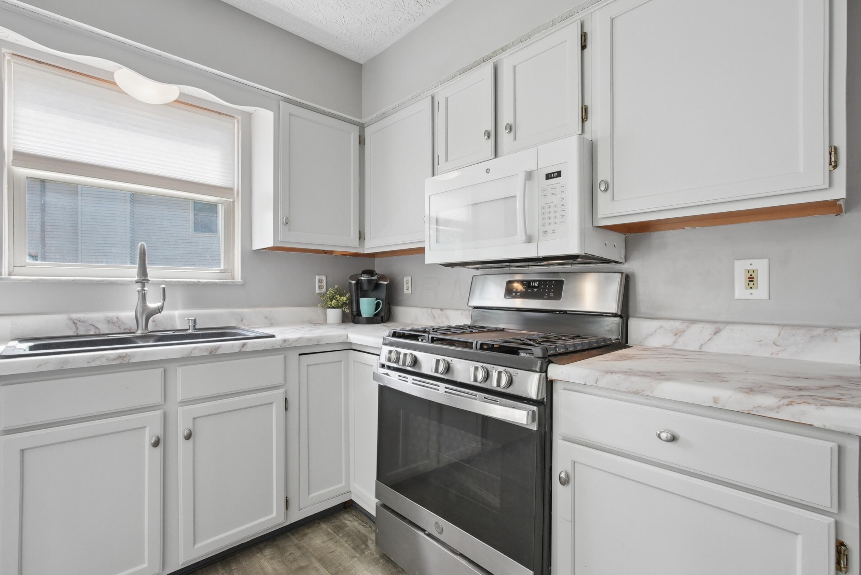 1540 Whitcombe Way Property Photo 12