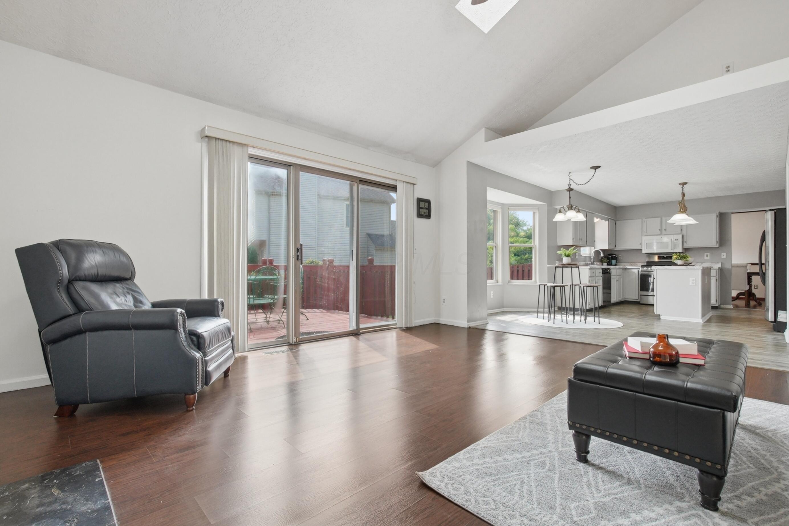 1540 Whitcombe Way Property Photo 17