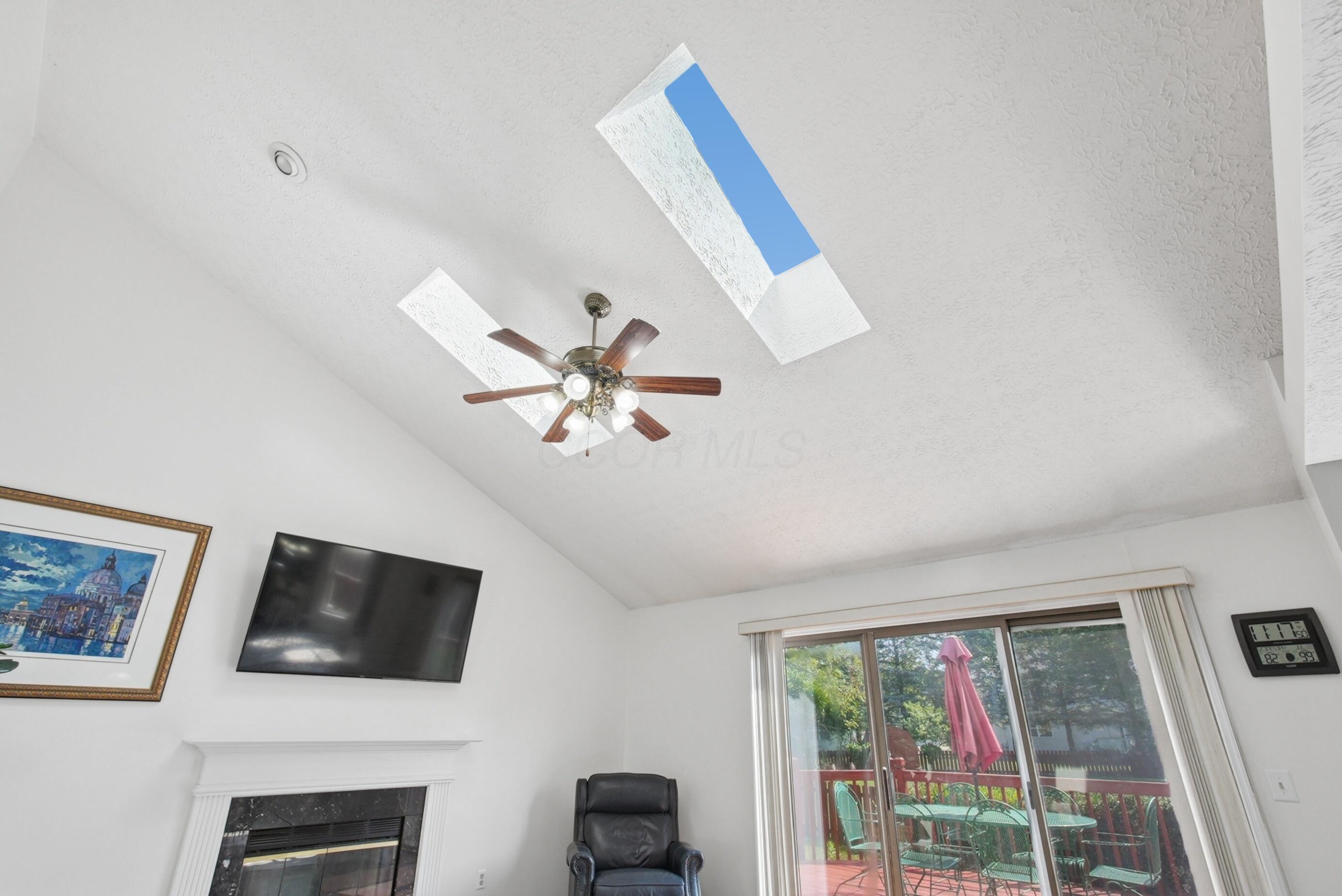 1540 Whitcombe Way Property Photo 18