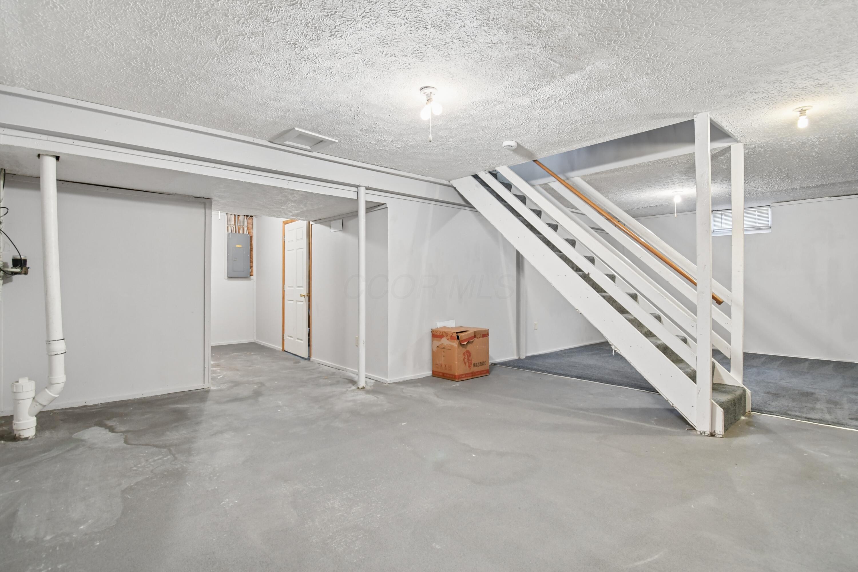 1540 Whitcombe Way Property Photo 35
