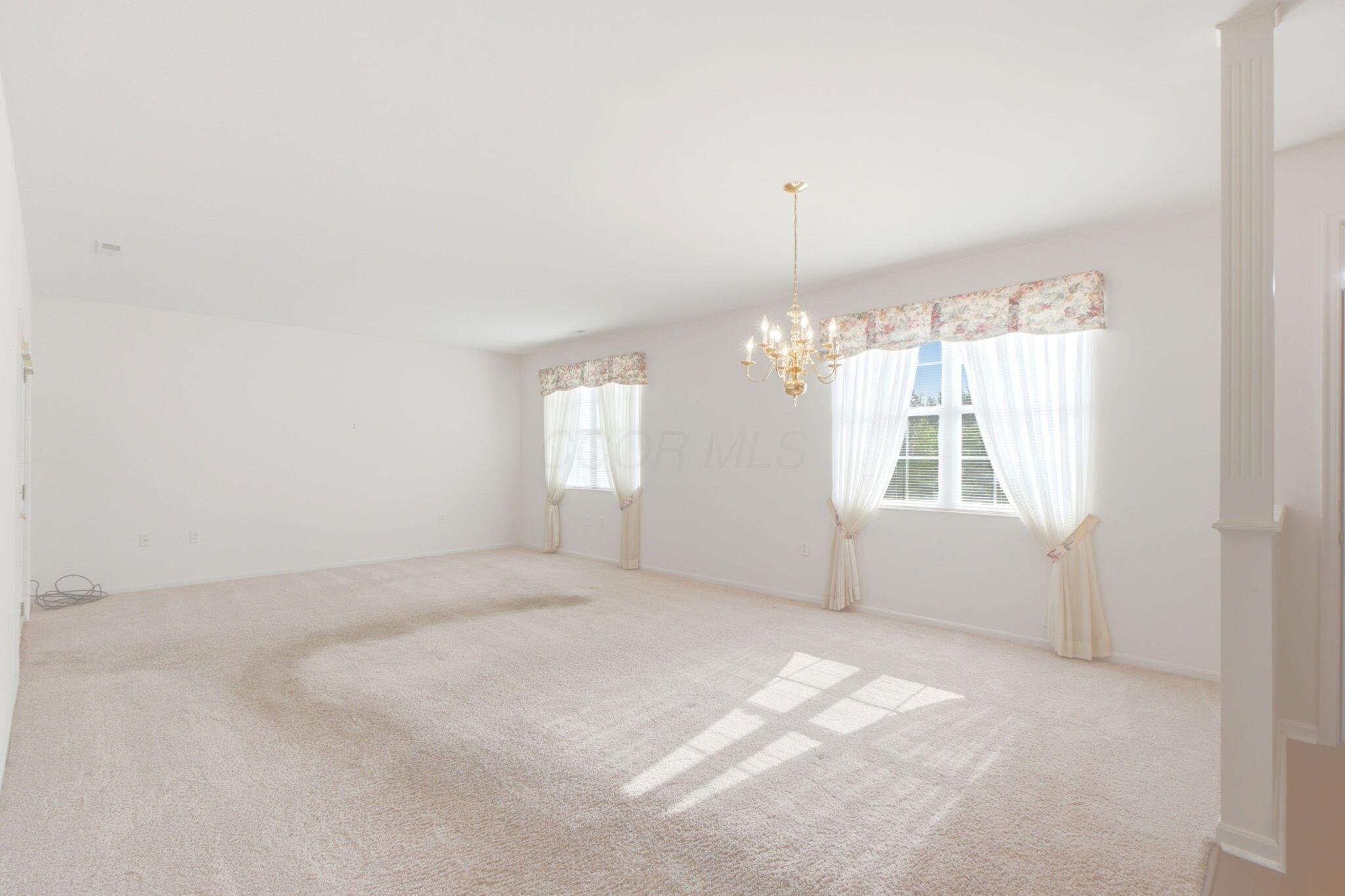 3071 Willowbrook Way Property Photo 5