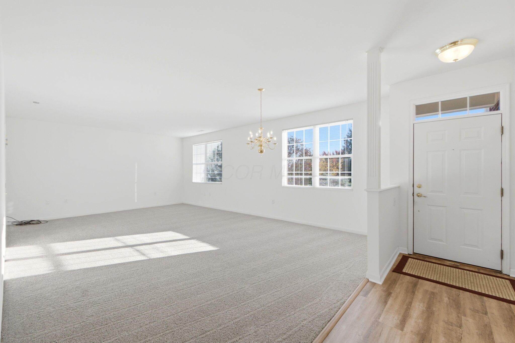 3071 Willowbrook Way Property Photo 5
