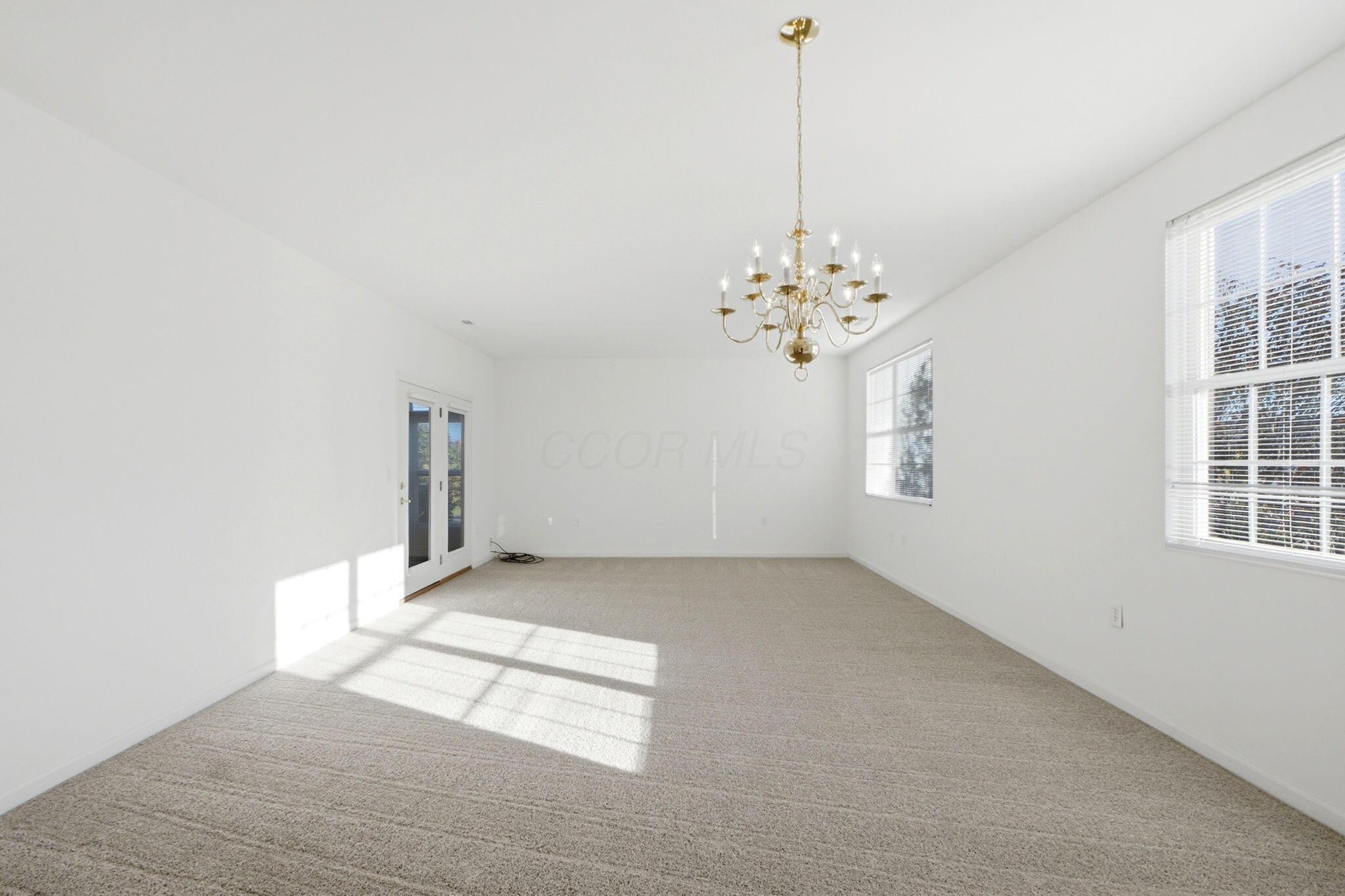 3071 Willowbrook Way Property Photo 7