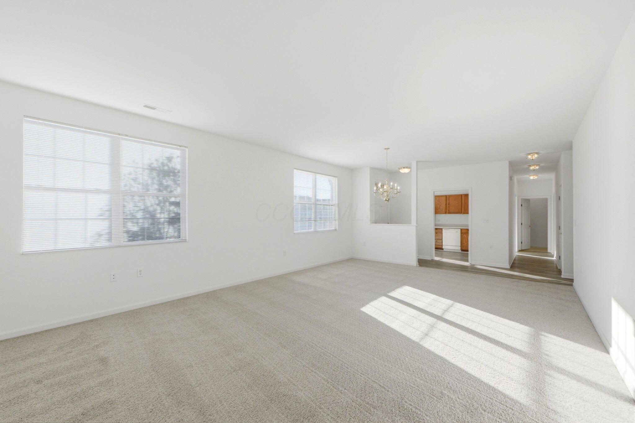 3071 Willowbrook Way Property Photo 8