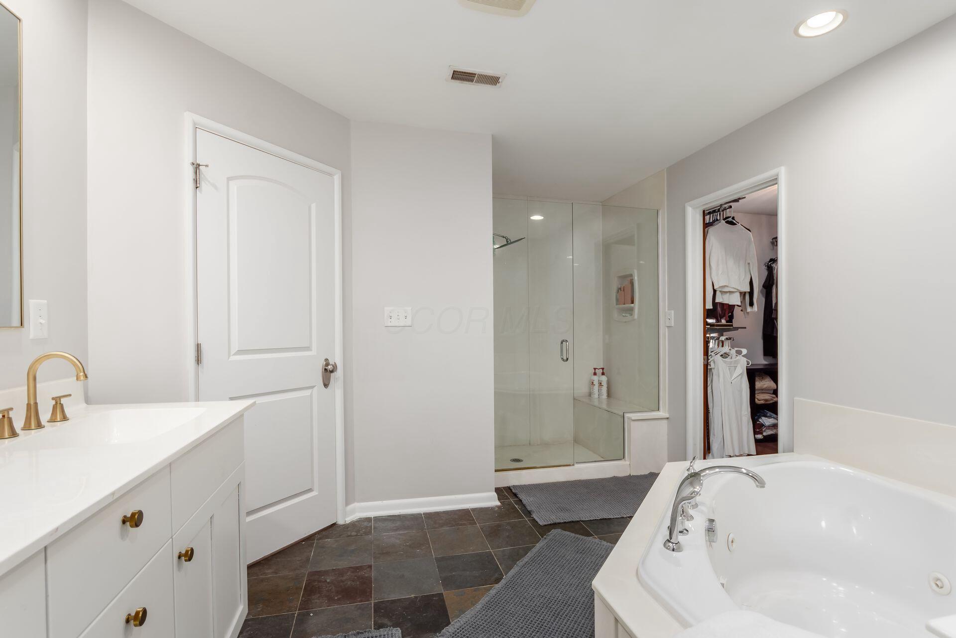2643 Coventry Road Property Photo 38