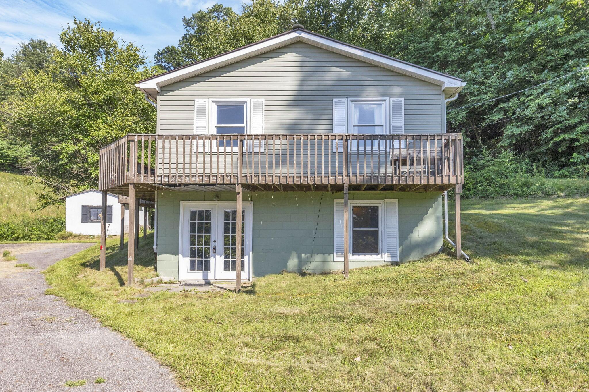 3158 Eckert Road Se Property Photo 2