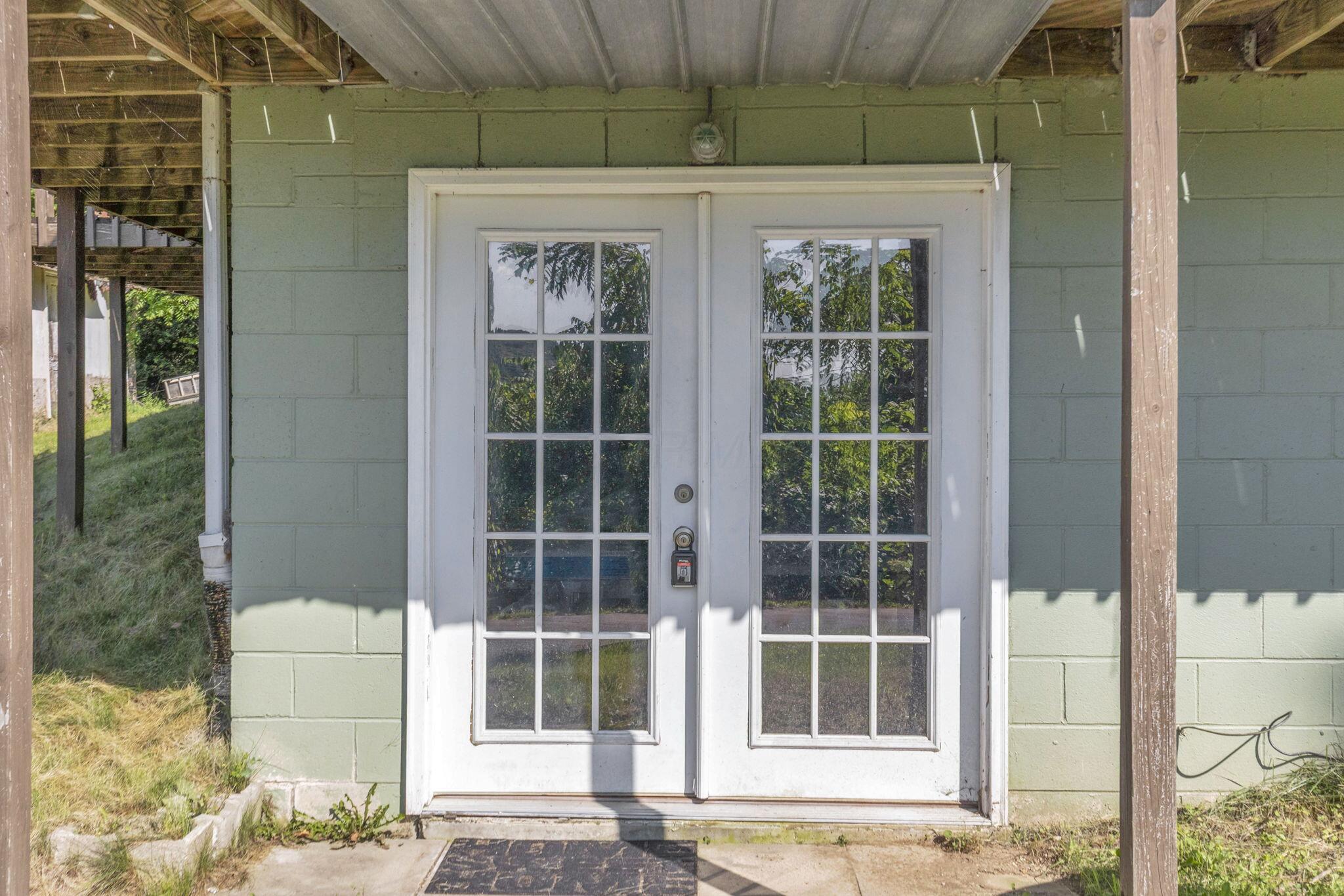 3158 Eckert Road Se Property Photo 5