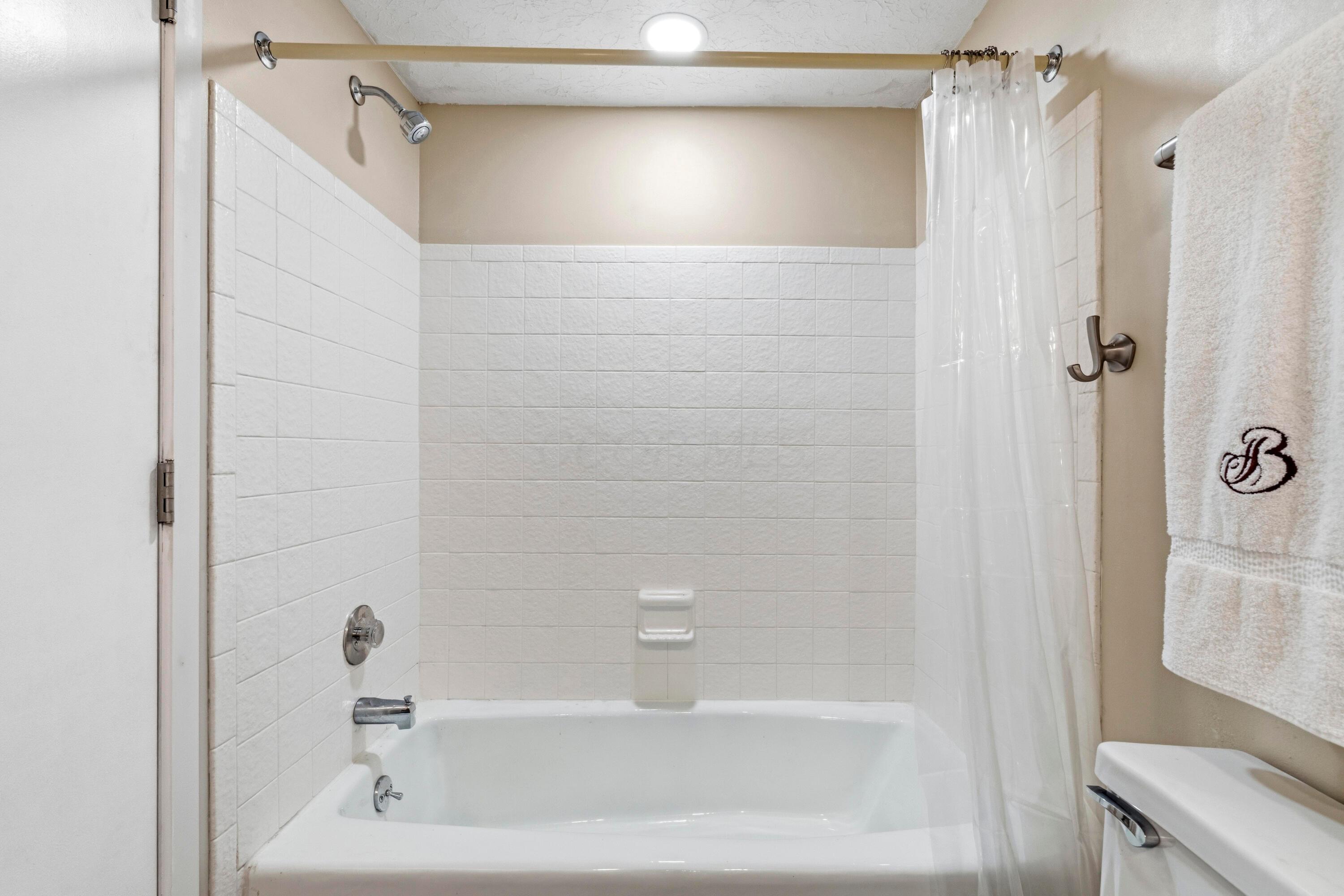 1691 Arlingate Drive N Property Photo 28