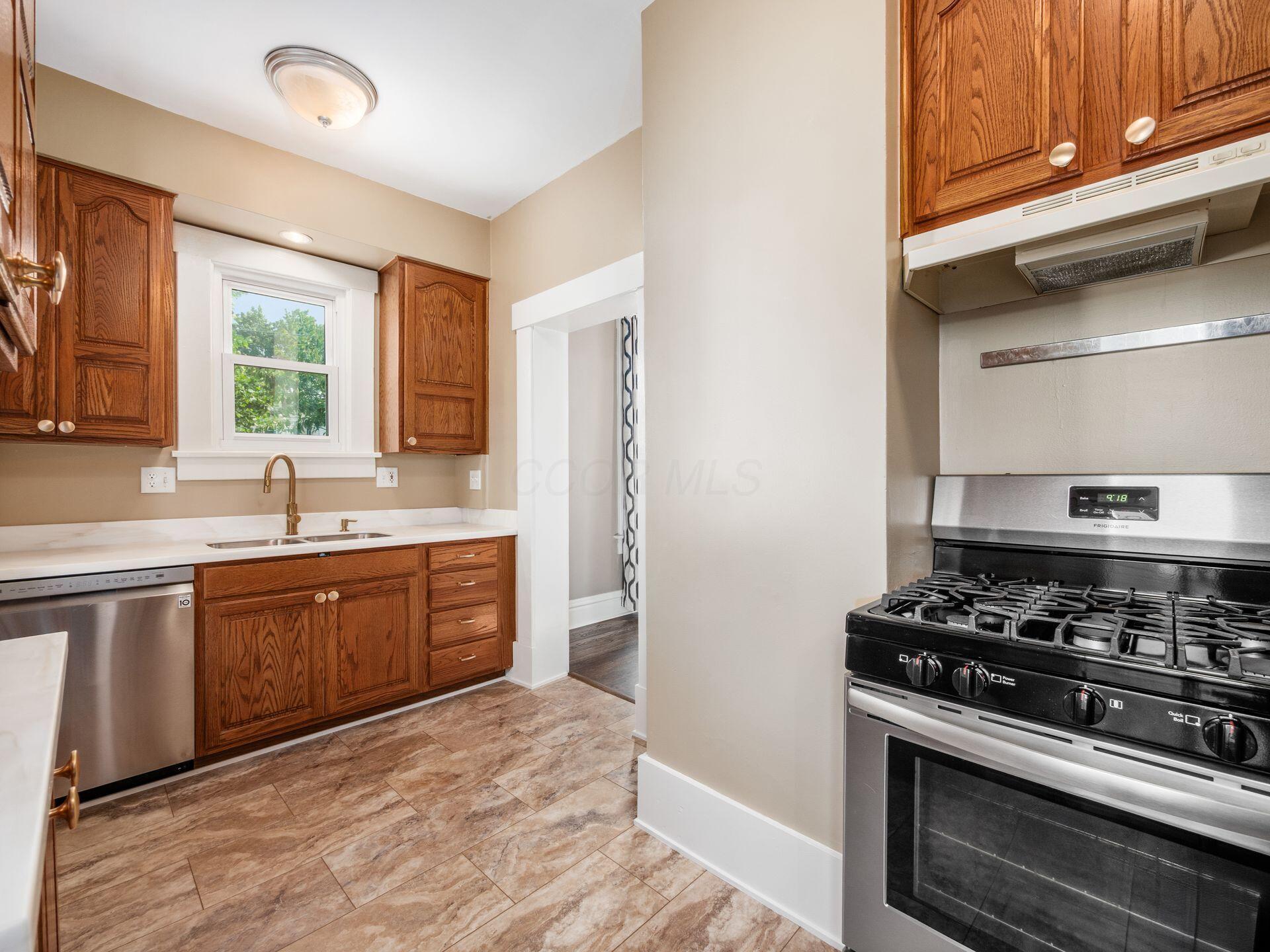 176 E Kelso Road Property Photo 23