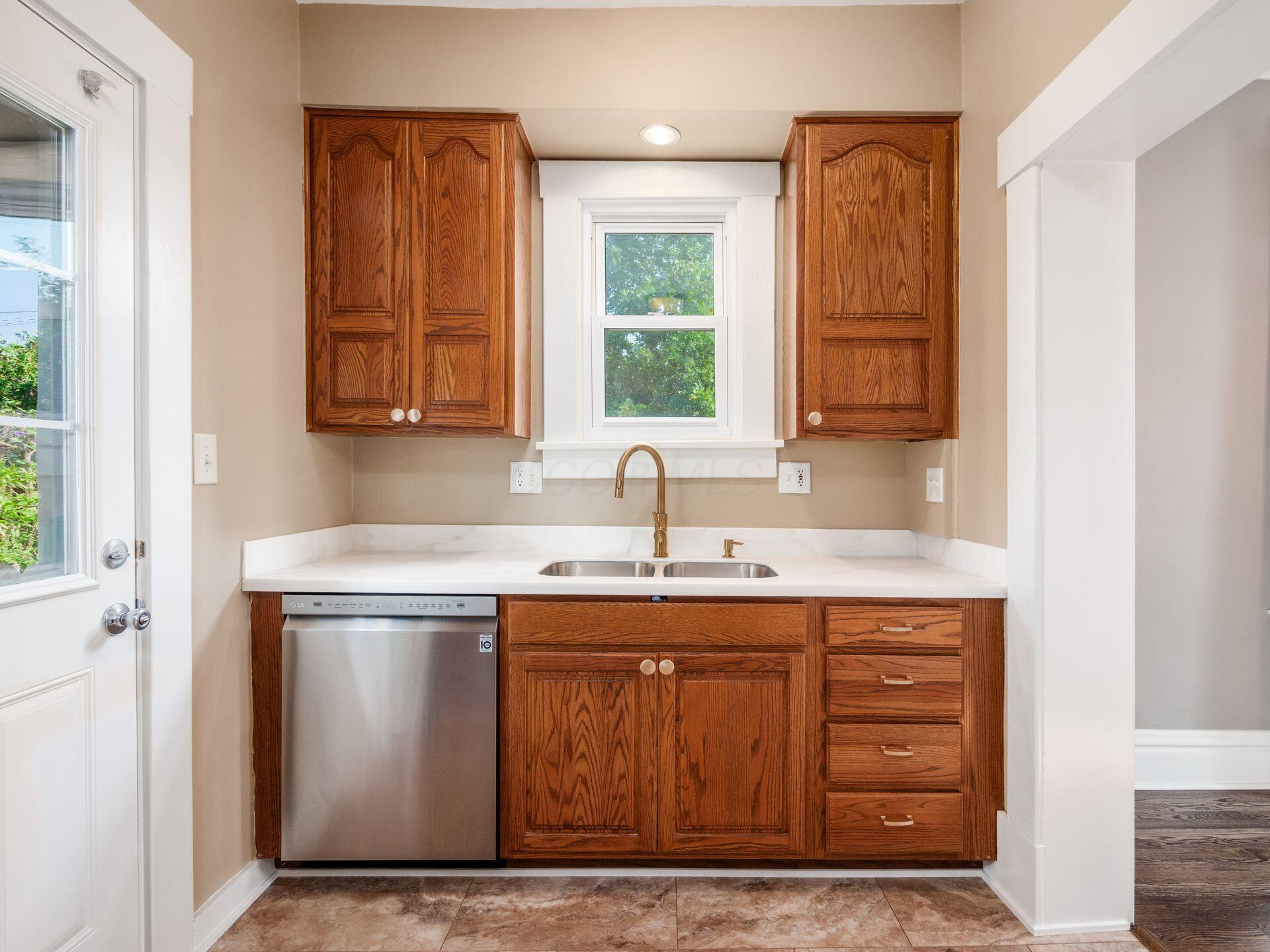 176 E Kelso Road Property Photo 25