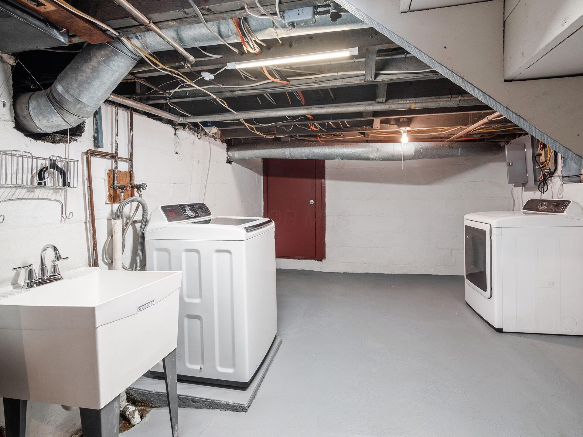 176 E Kelso Road Property Photo 47