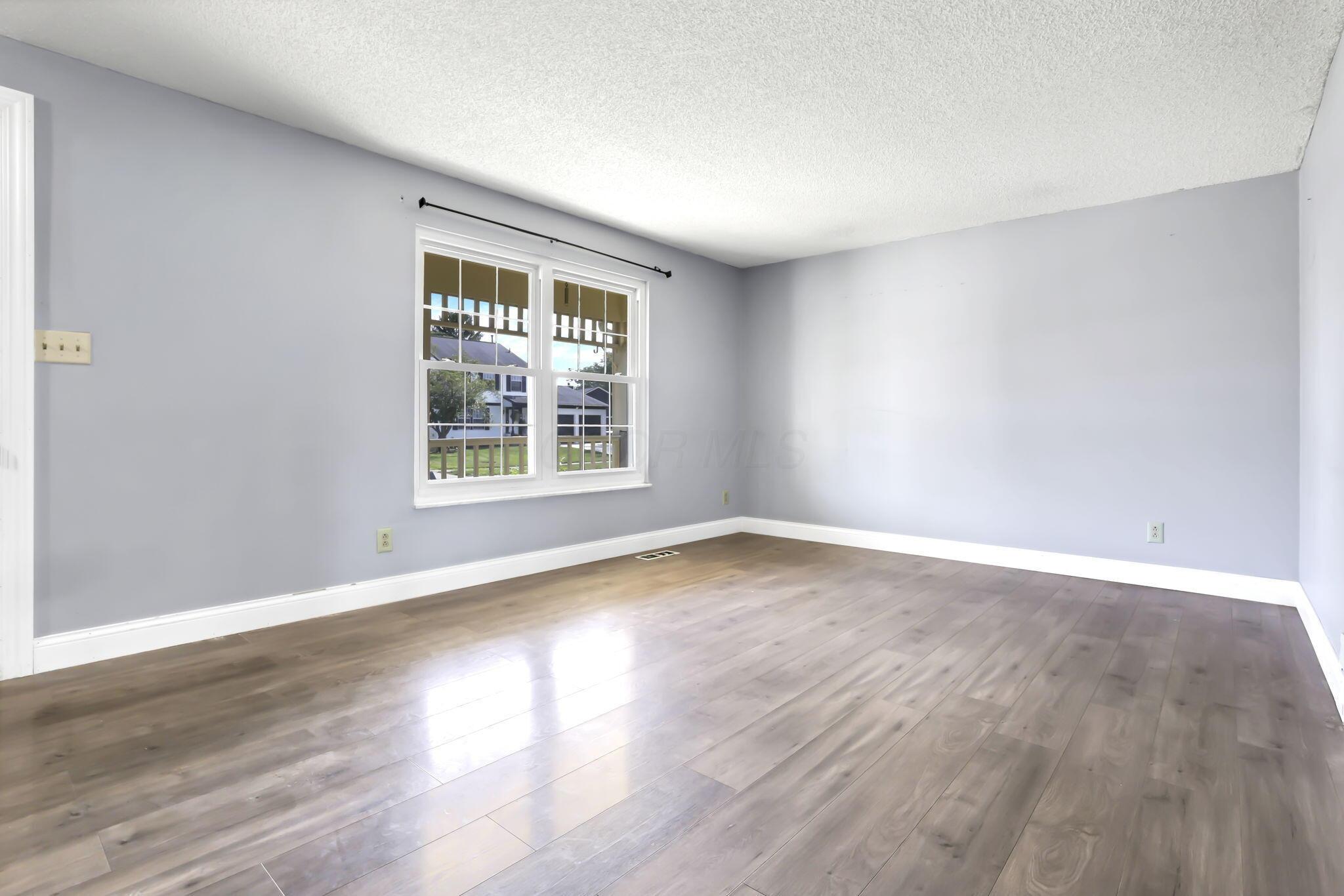 5892 Snowdrop Avenue Property Photo 7
