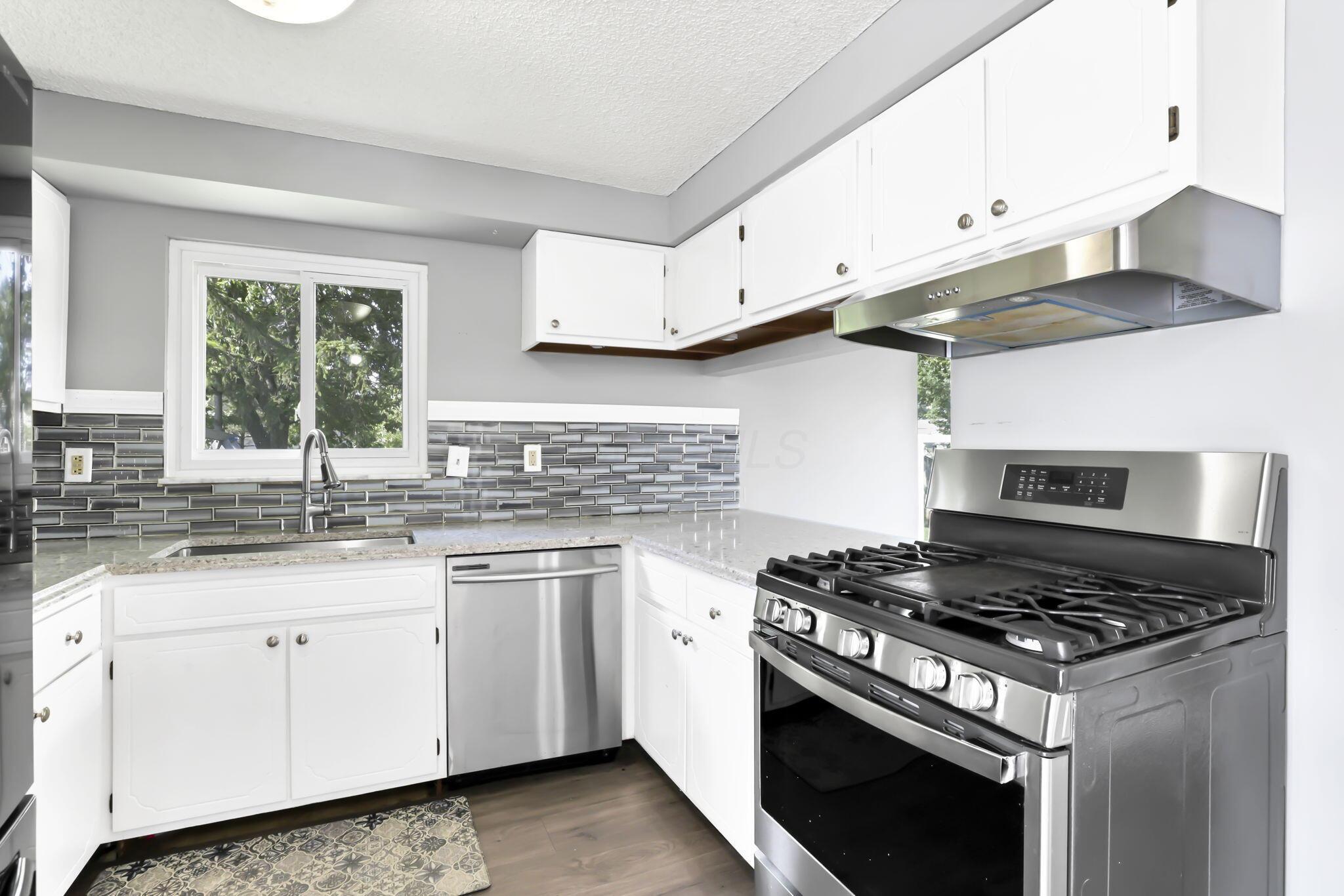 5892 Snowdrop Avenue Property Photo 13
