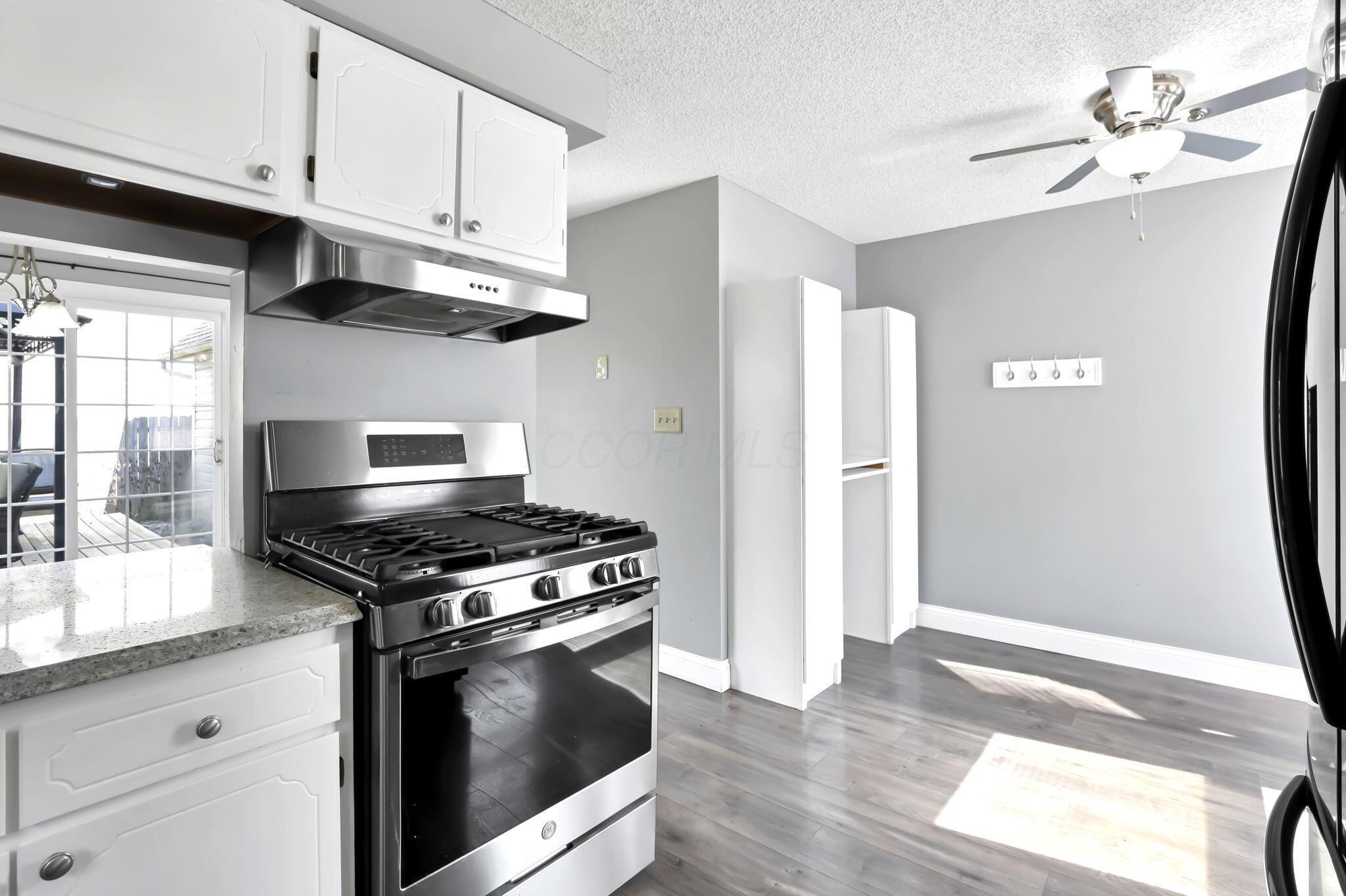 5892 Snowdrop Avenue Property Photo 16