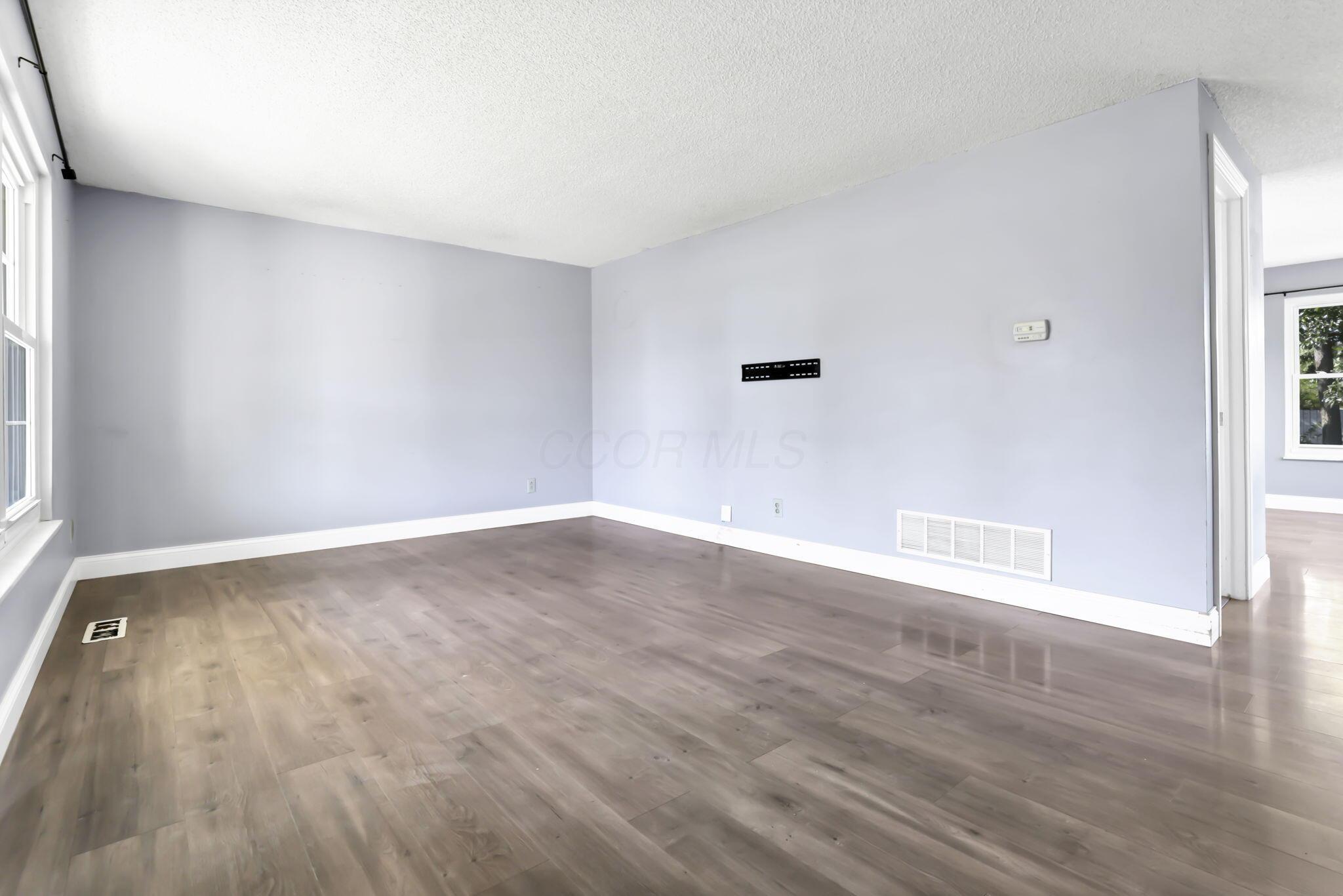 5892 Snowdrop Avenue Property Photo 26