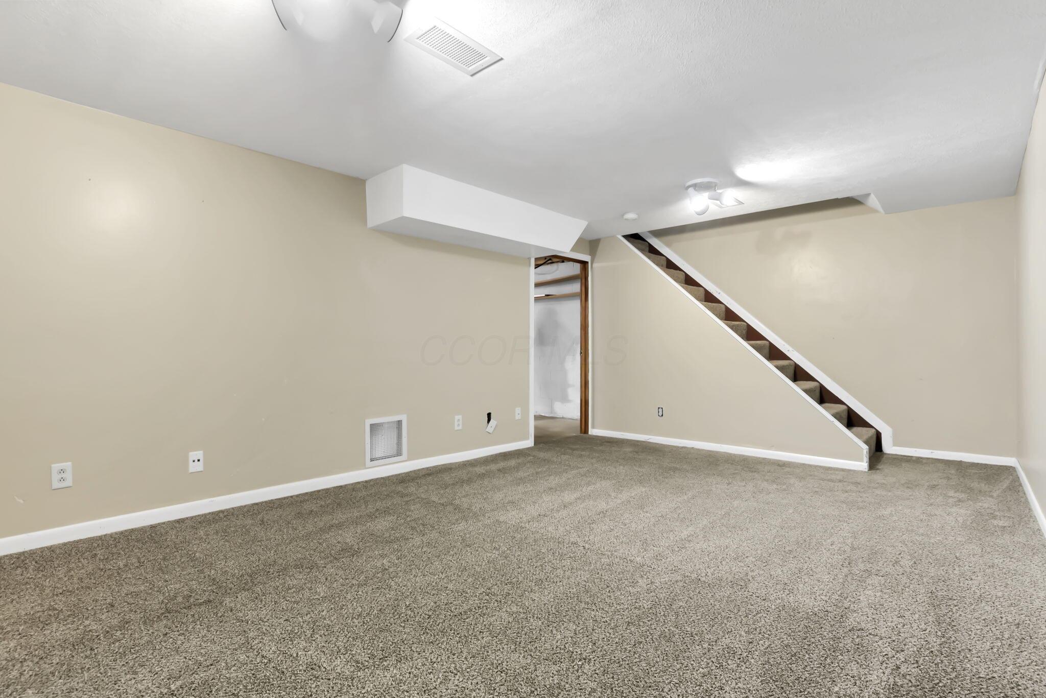 5892 Snowdrop Avenue Property Photo 29