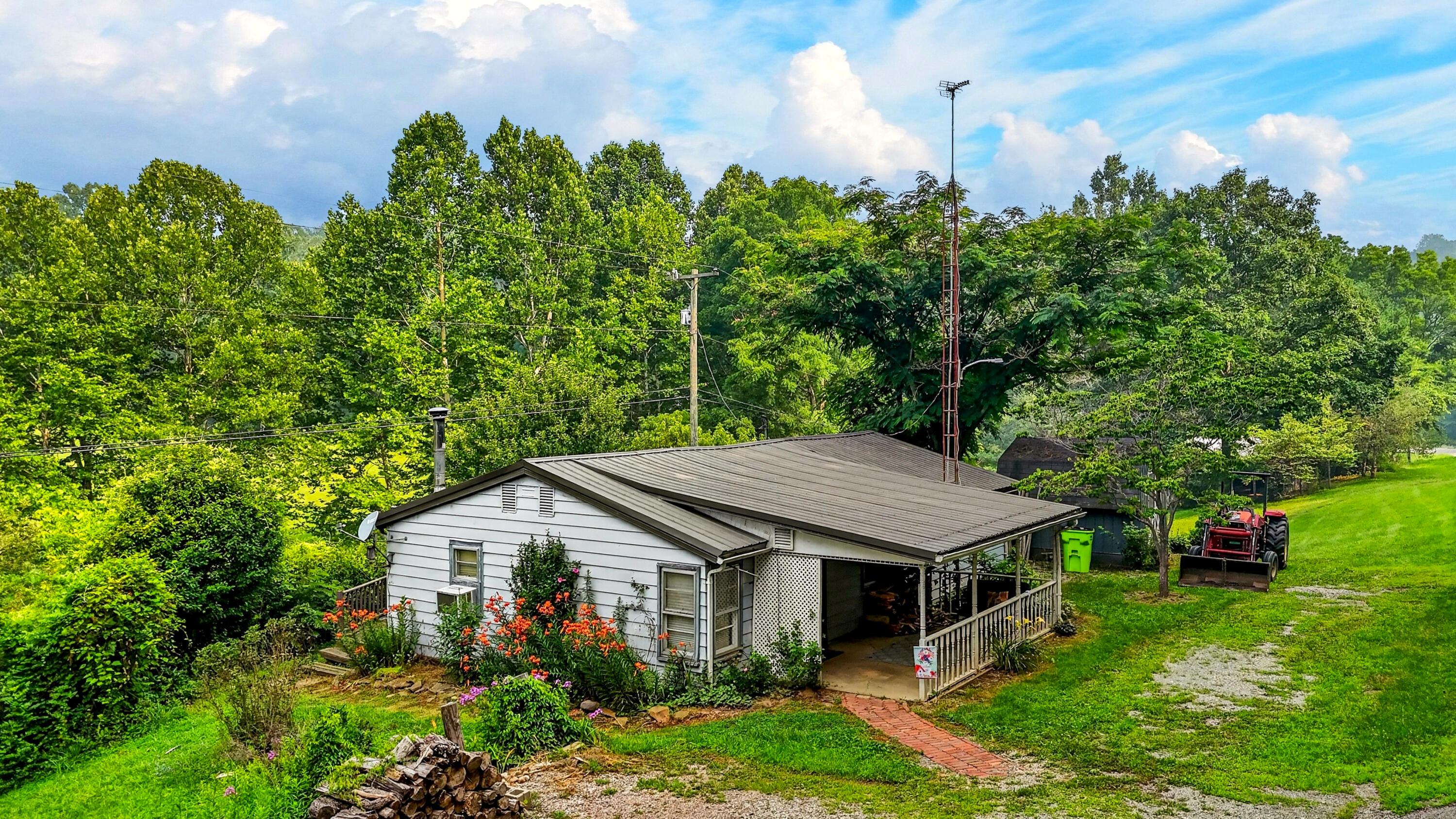 33791 State Route 683 Property Photo 1