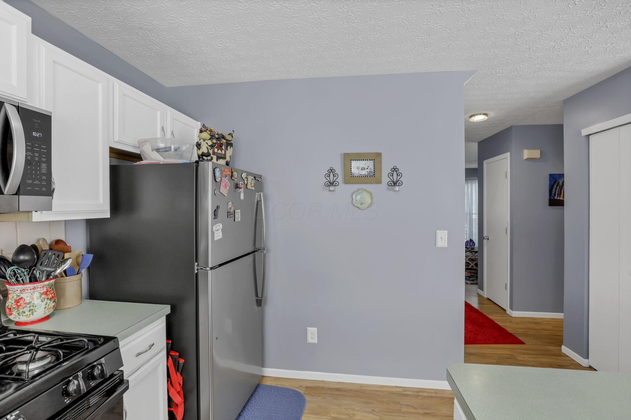 1560 Scenic Valley Place Property Photo 16