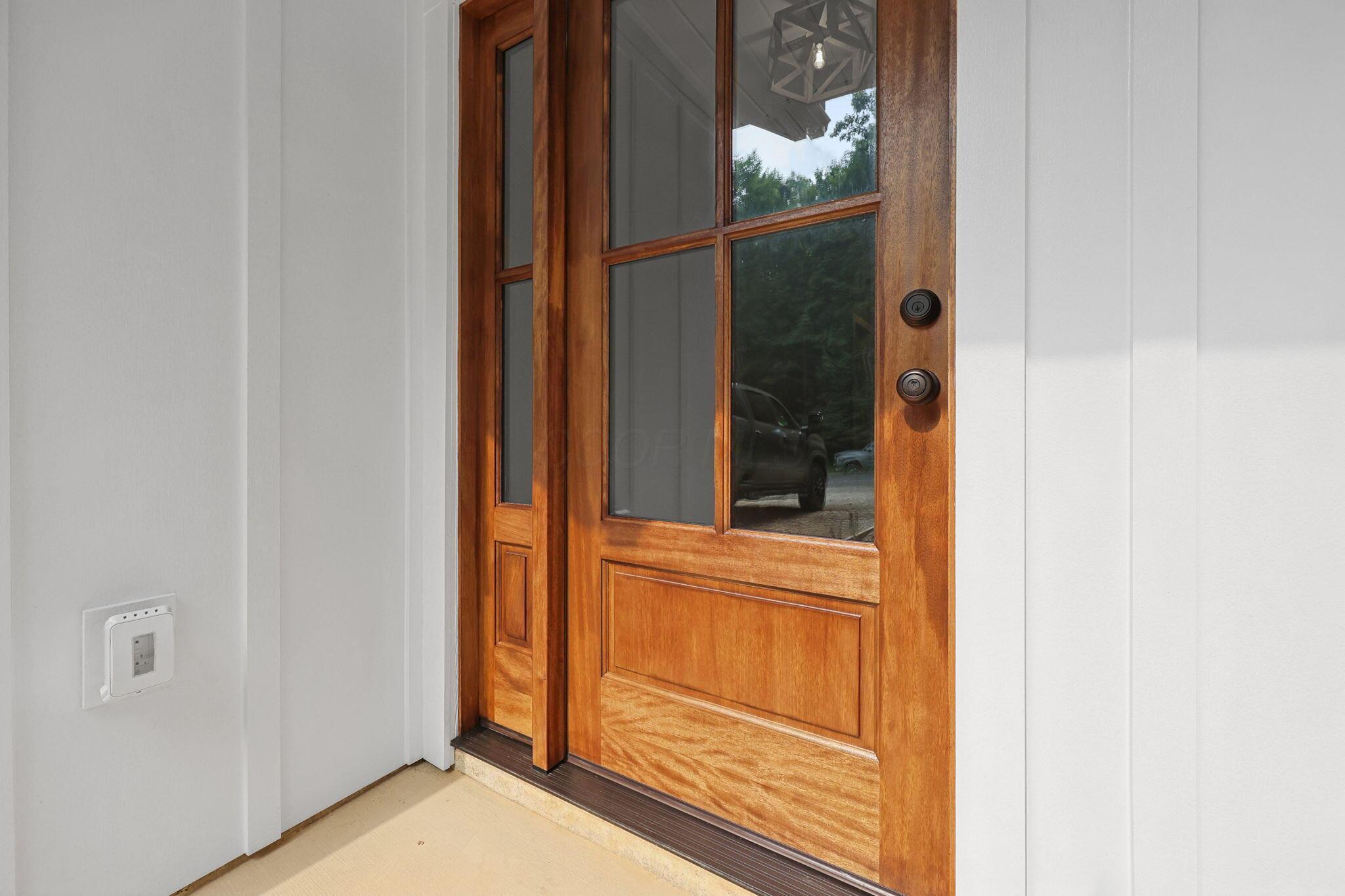 706 Berry Road Property Photo 8