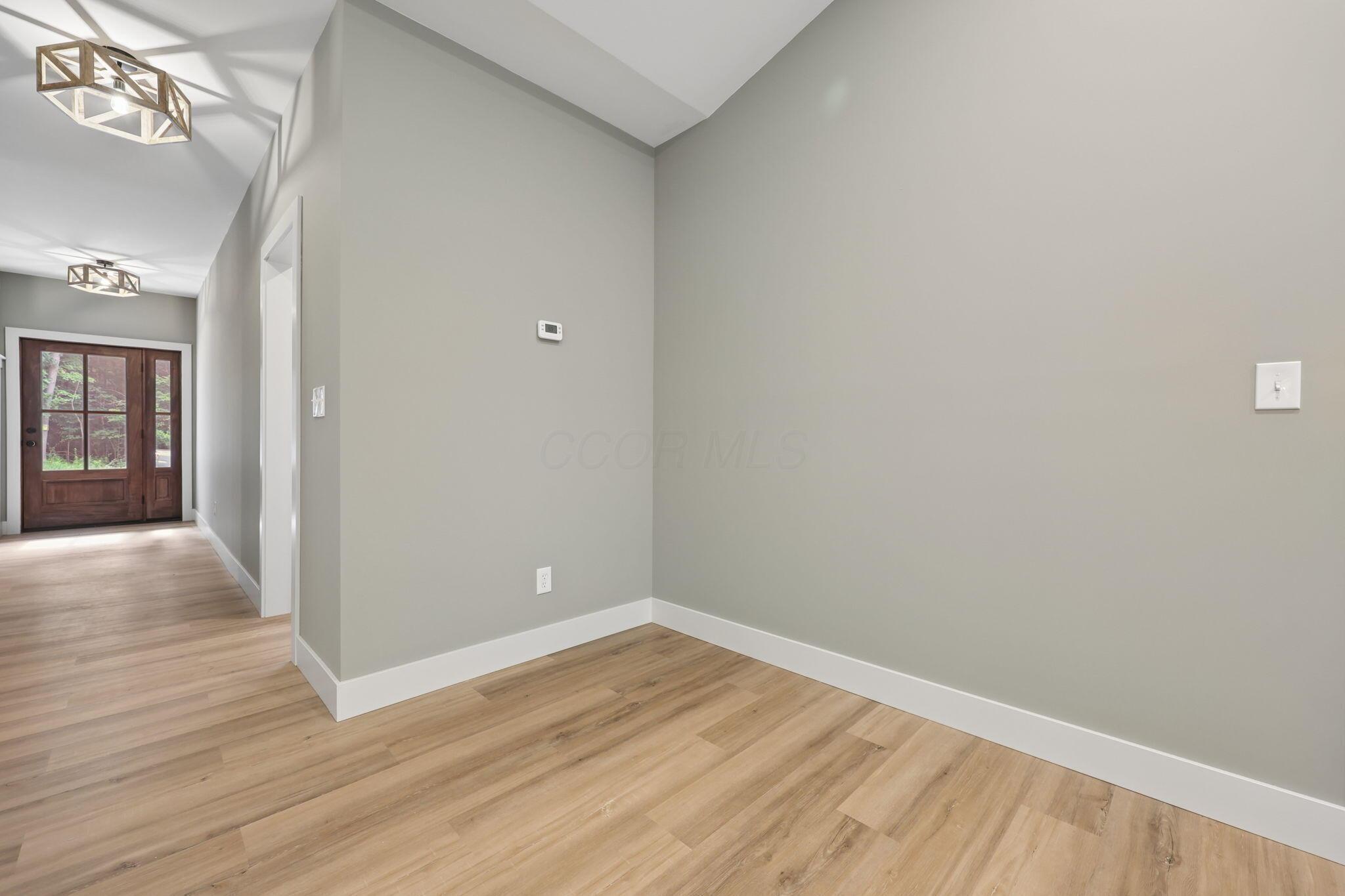 706 Berry Road Property Photo 12