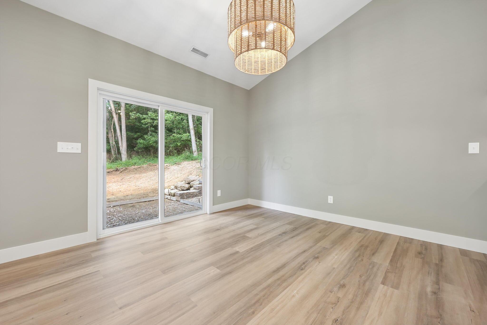 706 Berry Road Property Photo 13