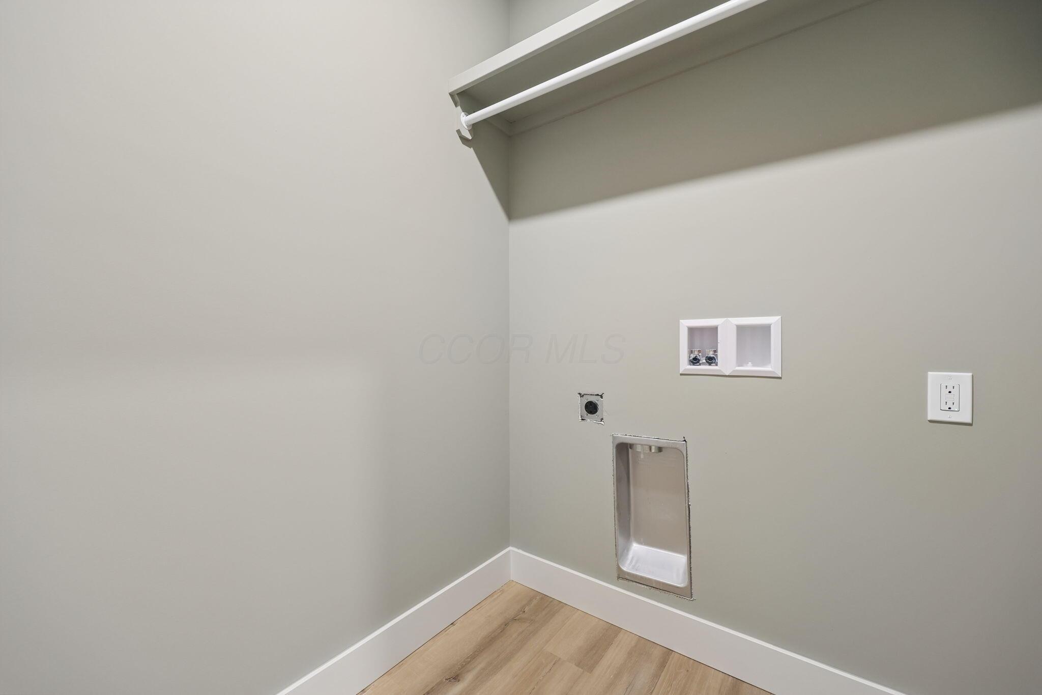 706 Berry Road Property Photo 32