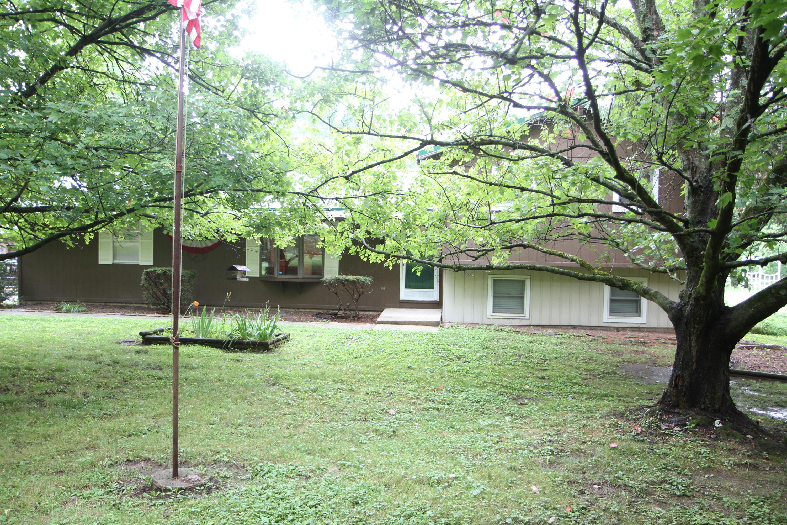 2311 State Route 257 S Property Photo 1