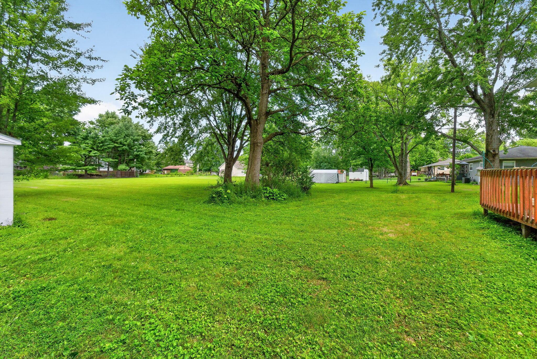 6020 E Walnut Street Property Photo 16