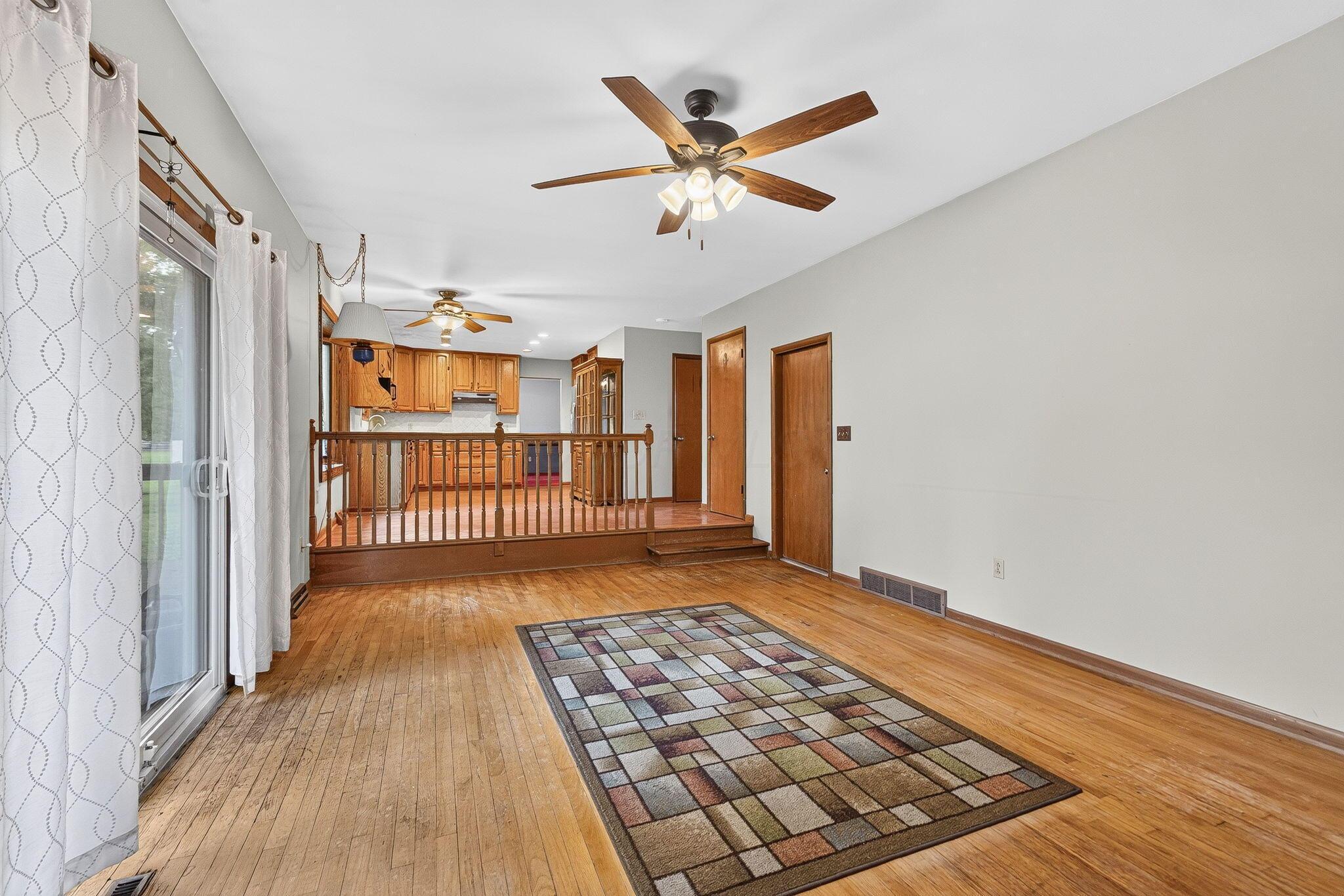 6020 E Walnut Street Property Photo 34