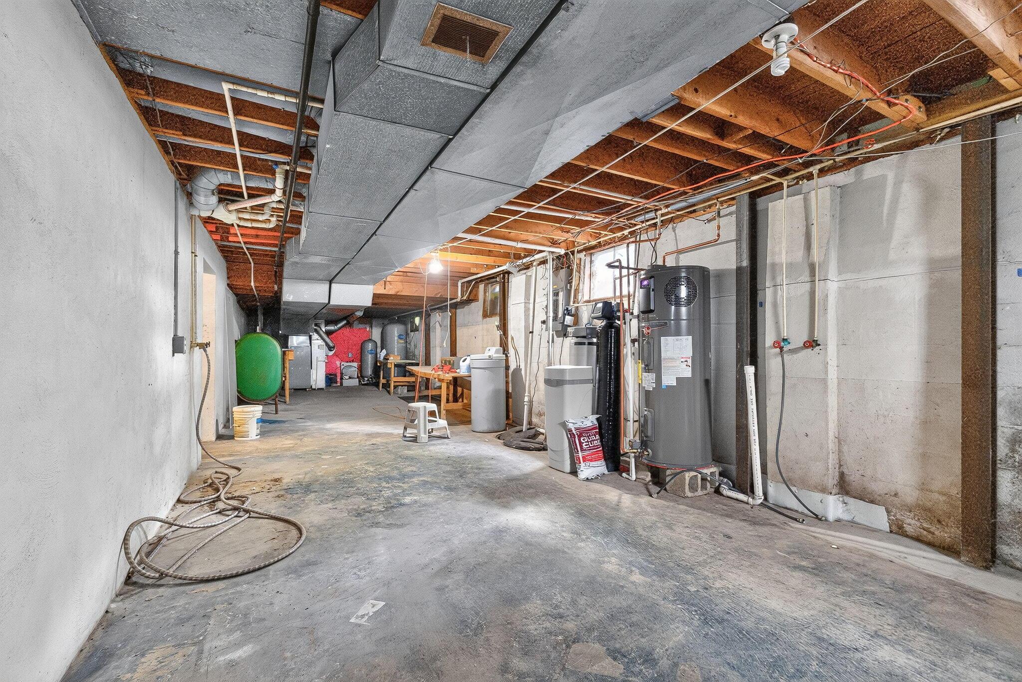 6020 E Walnut Street Property Photo 58