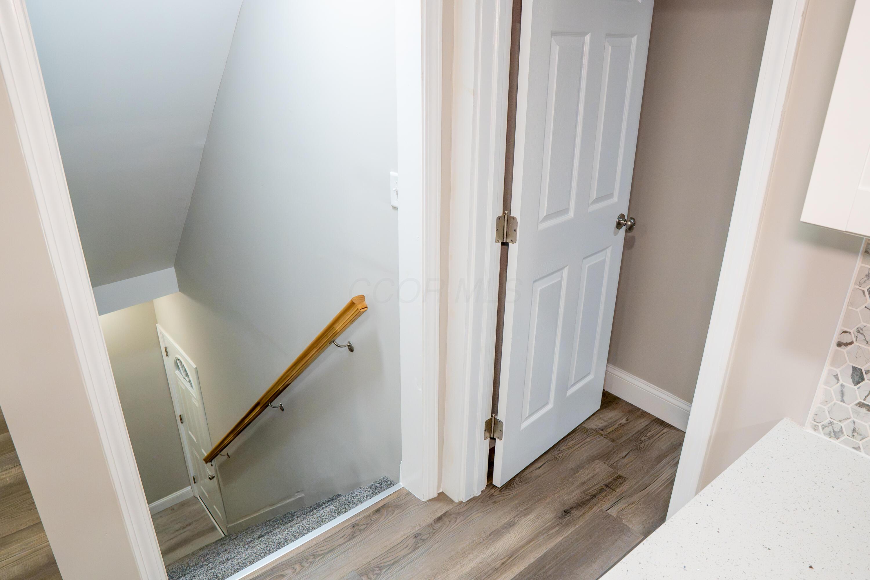 1052 Forest Avenue Property Photo 25