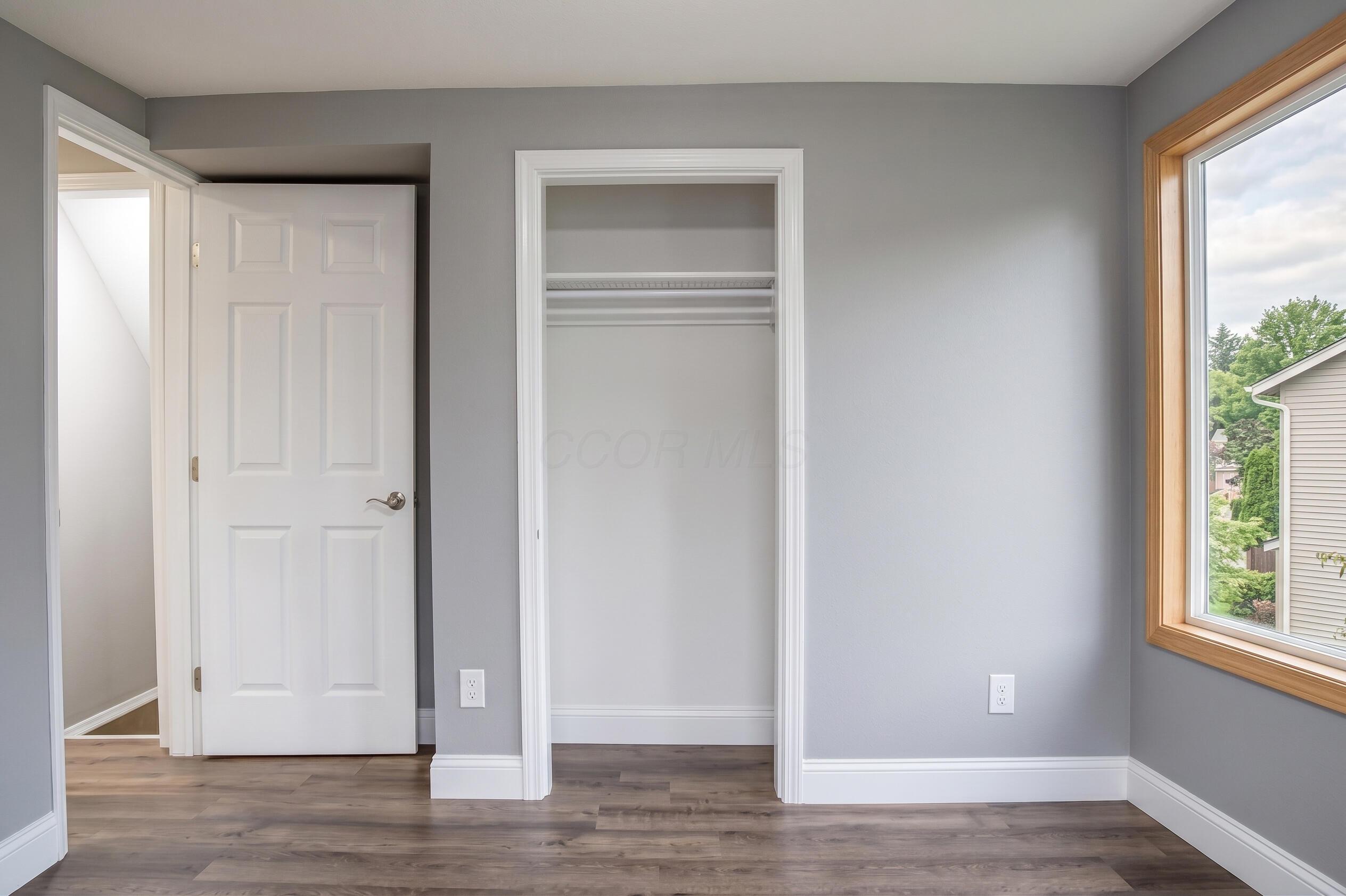 1052 Forest Avenue Property Photo 34