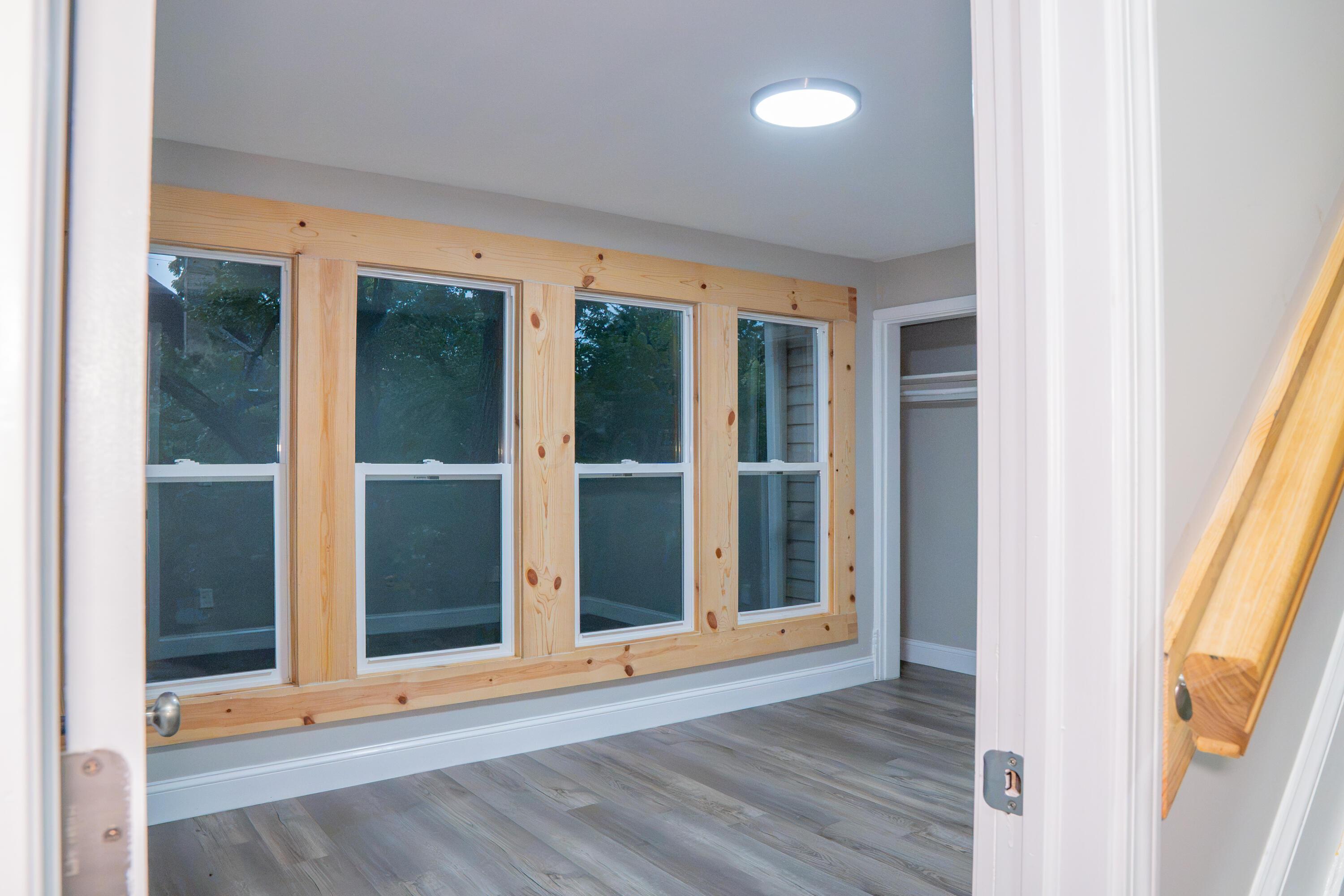 1052 Forest Avenue Property Photo 35