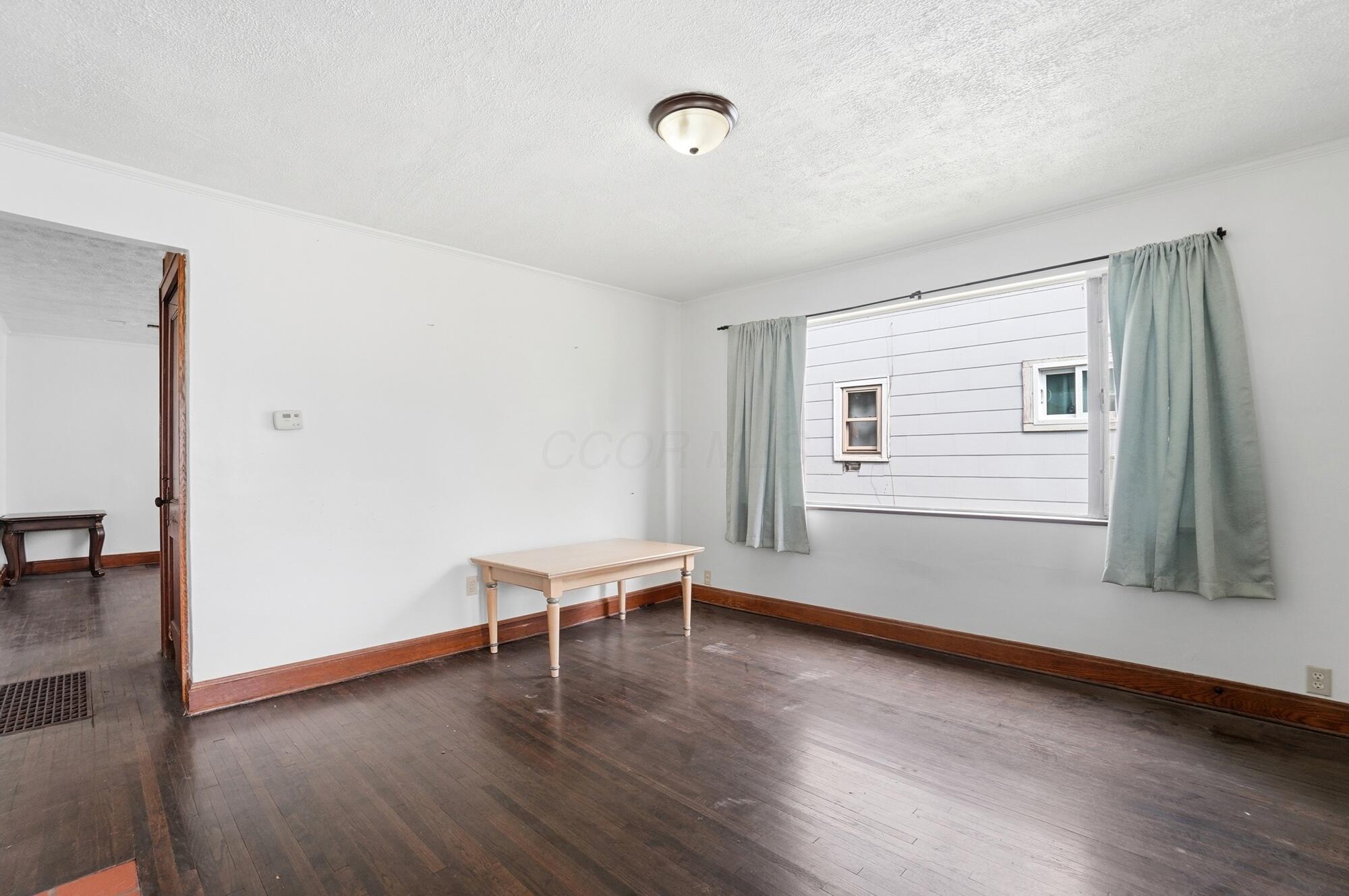 226027642 Property Photo 12