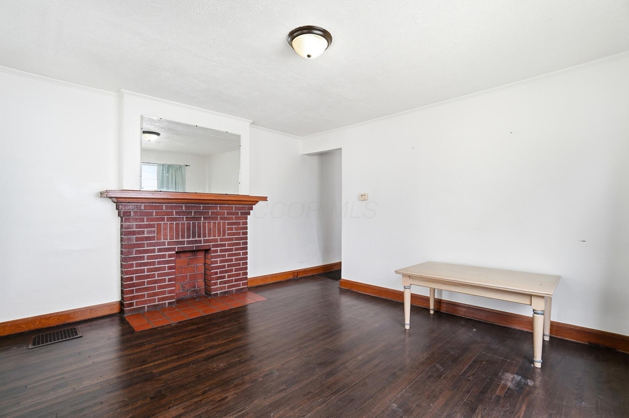 226027642 Property Photo 13