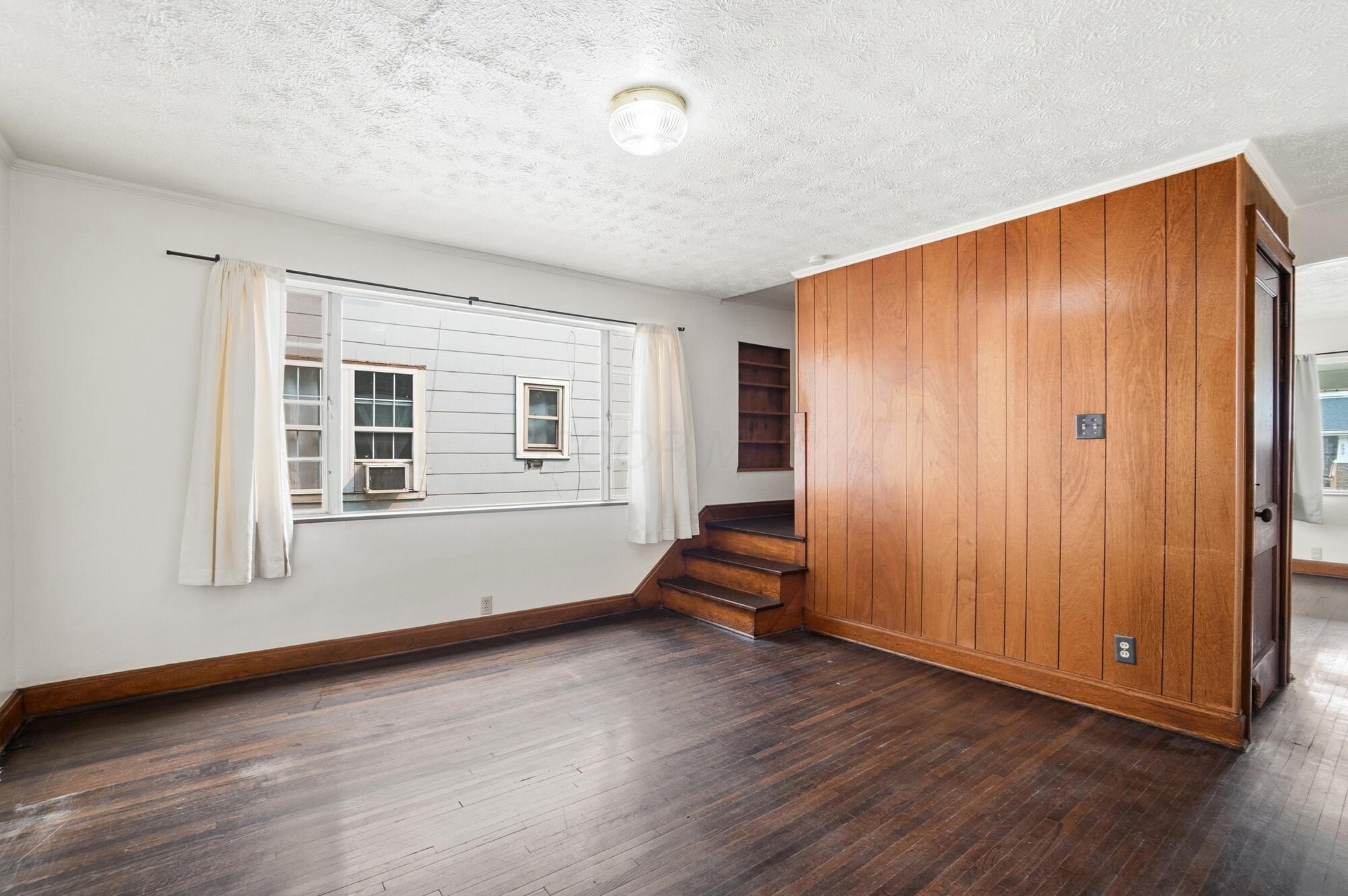 226027642 Property Photo 16