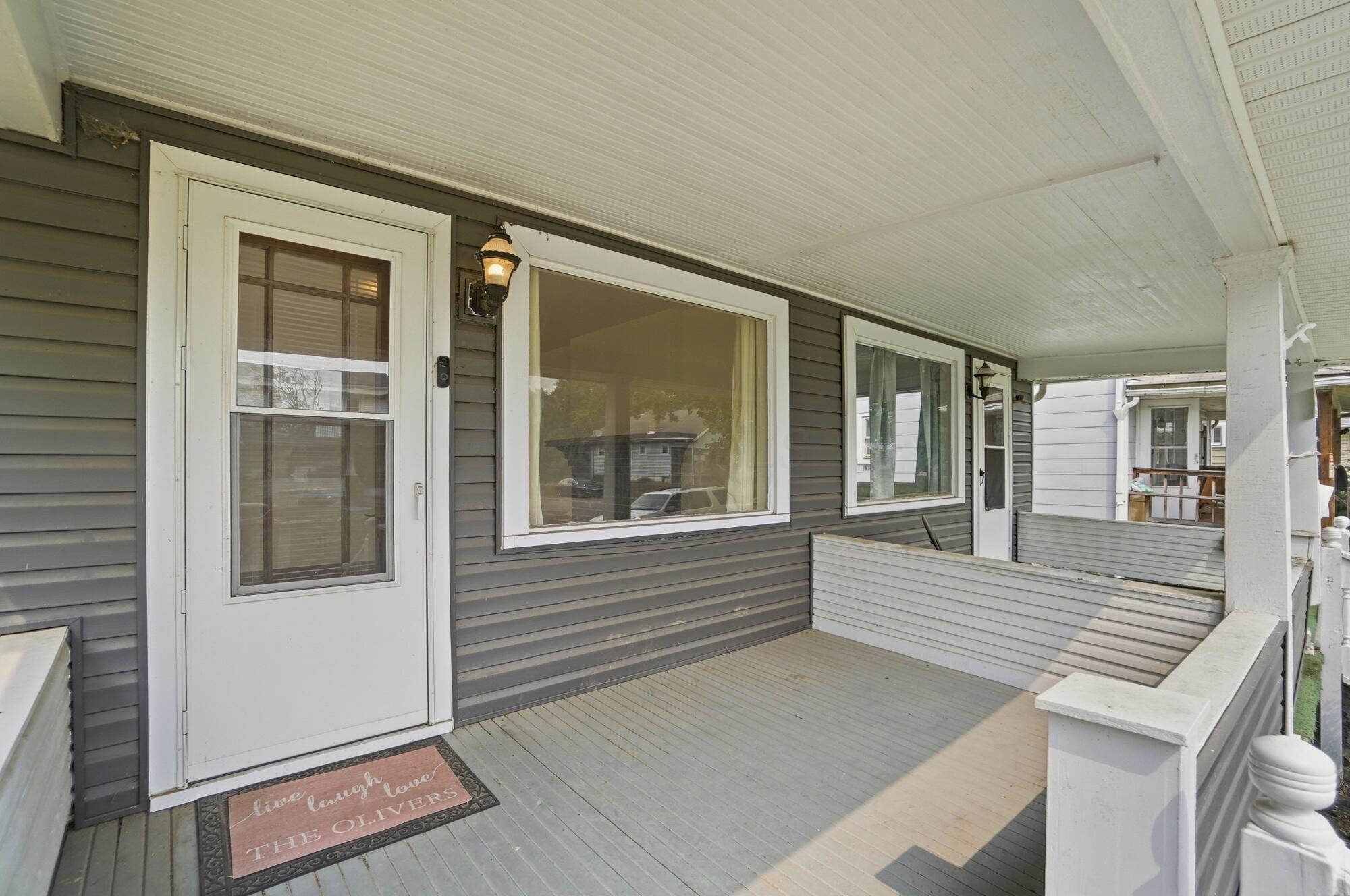 226027642 Property Photo 44