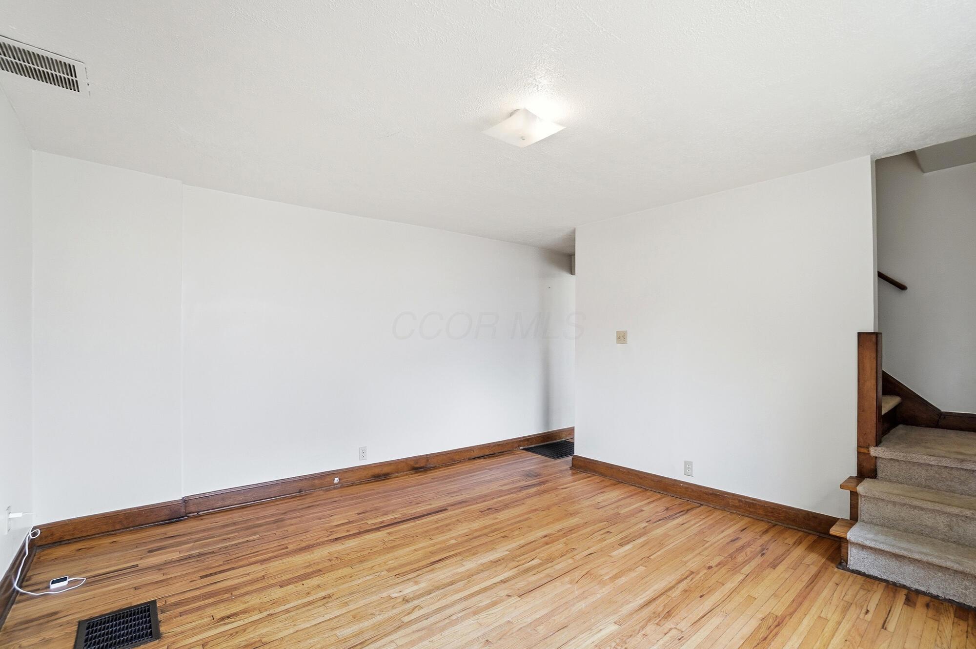 226027642 Property Photo 55