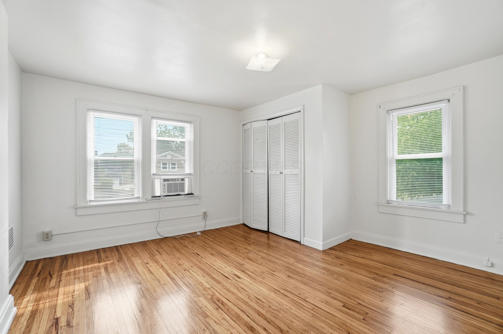 226027642 Property Photo 64