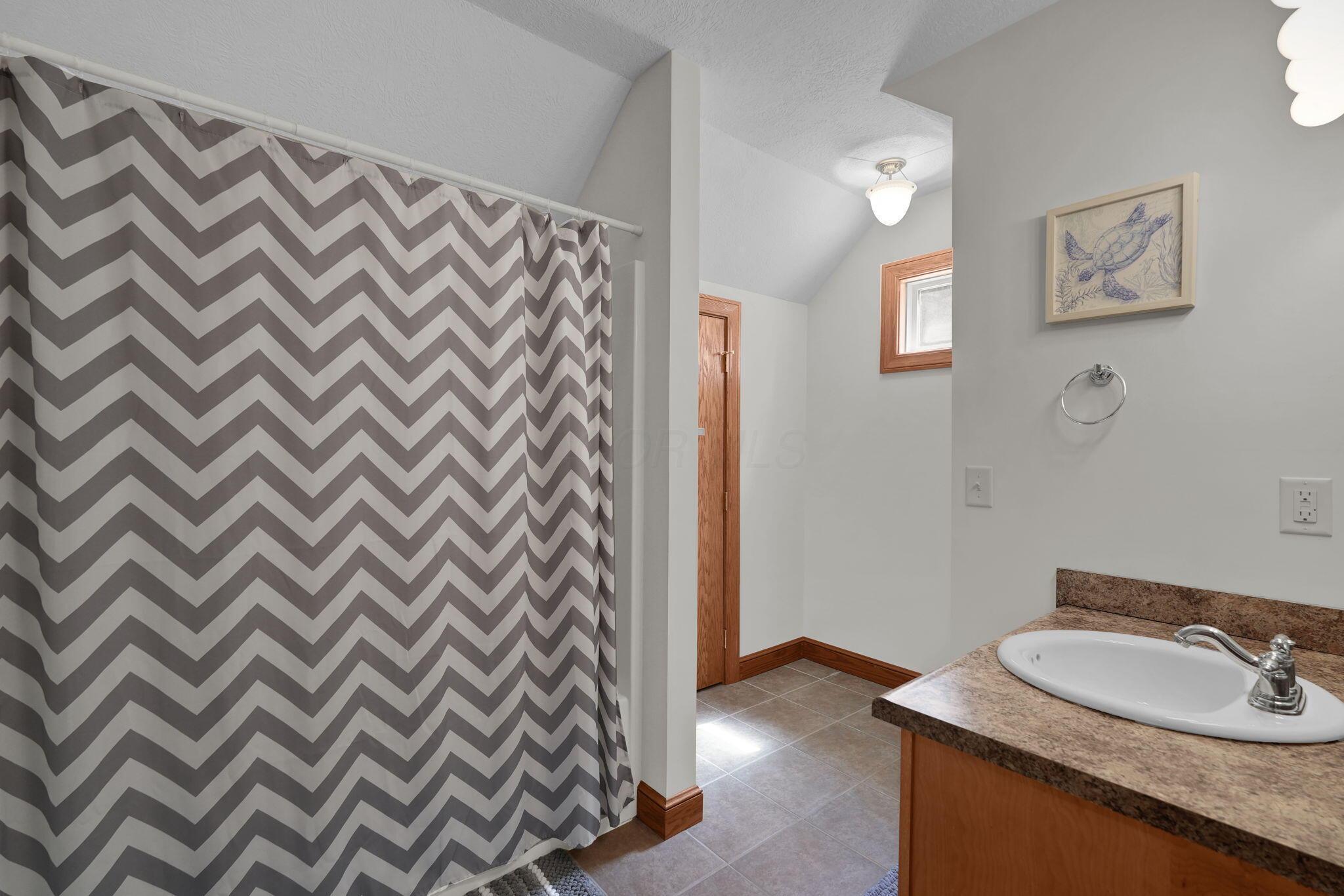 748 King Beach Drive Property Photo 27