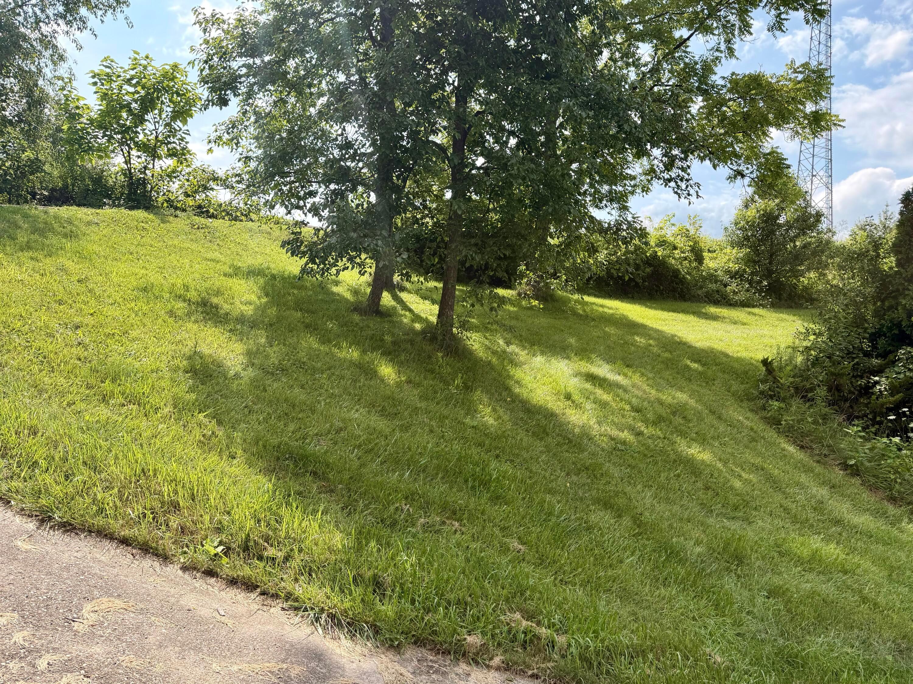 2800 Bender Road Property Photo 24