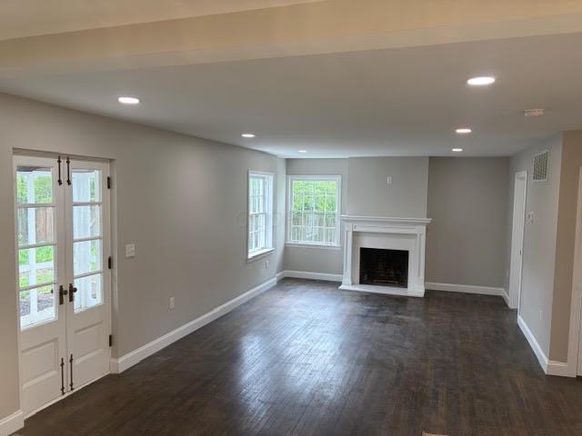 159 W Jeffrey Place Property Photo 1