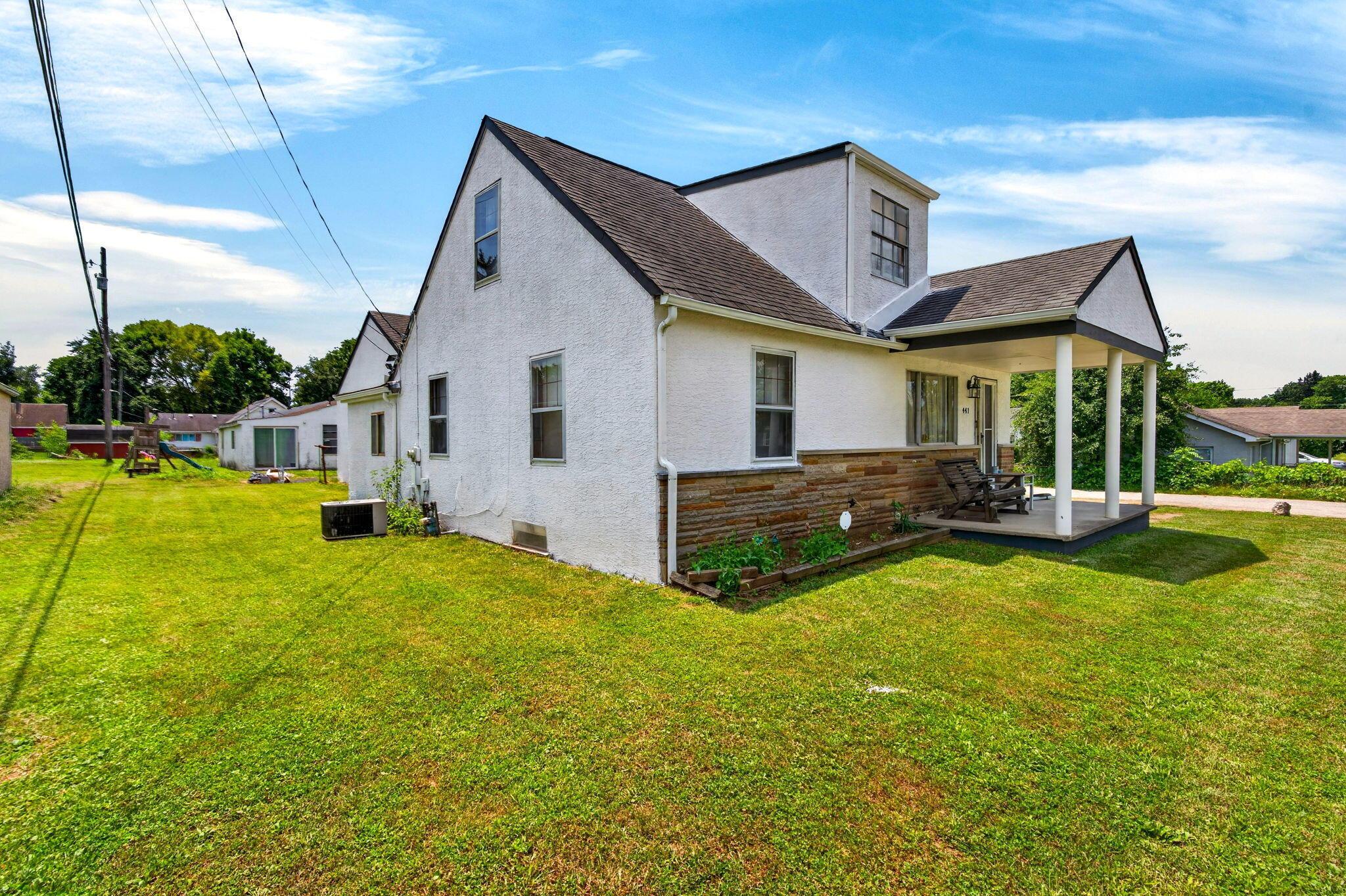 441 Hilock Road Property Photo 2