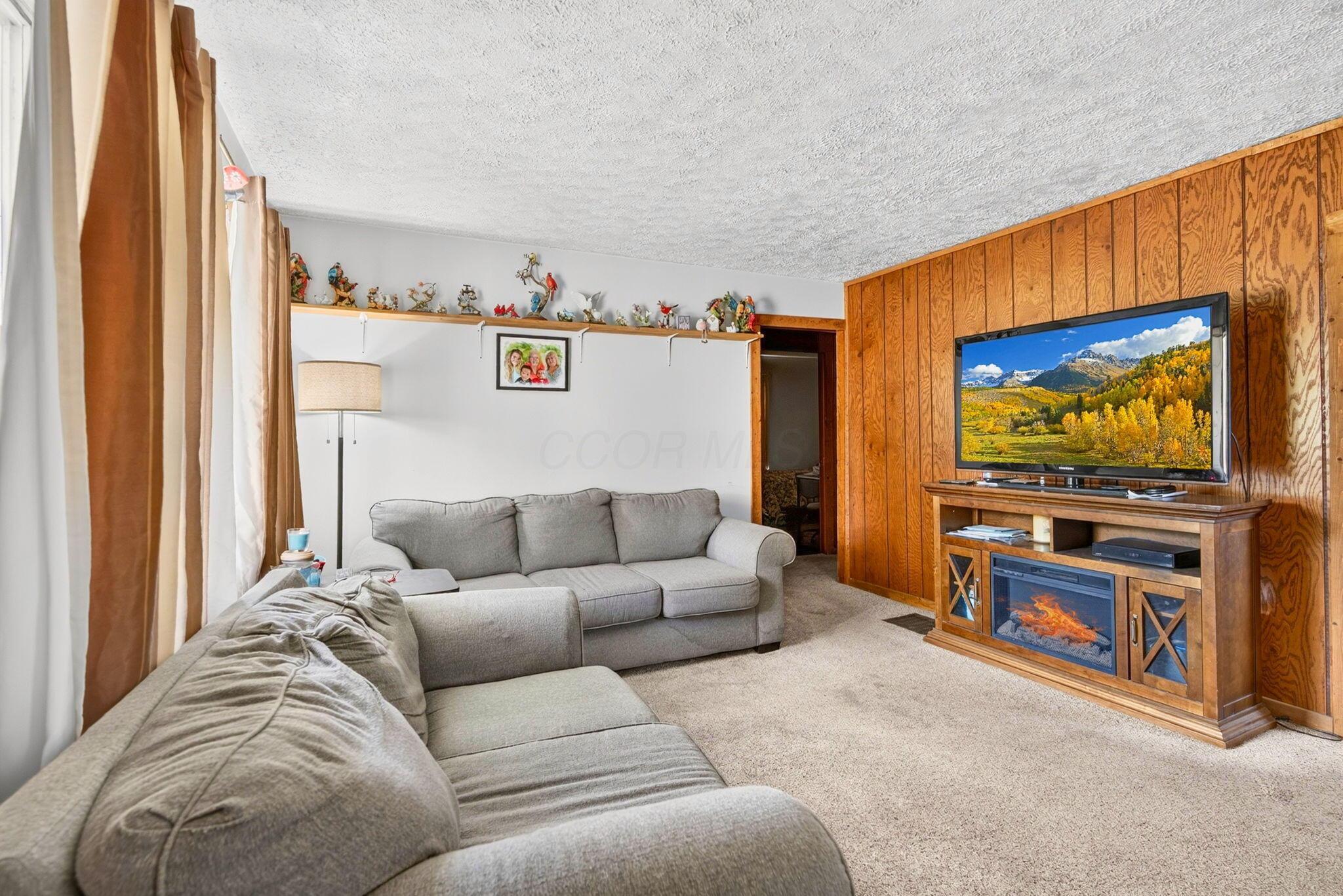 441 Hilock Road Property Photo 6