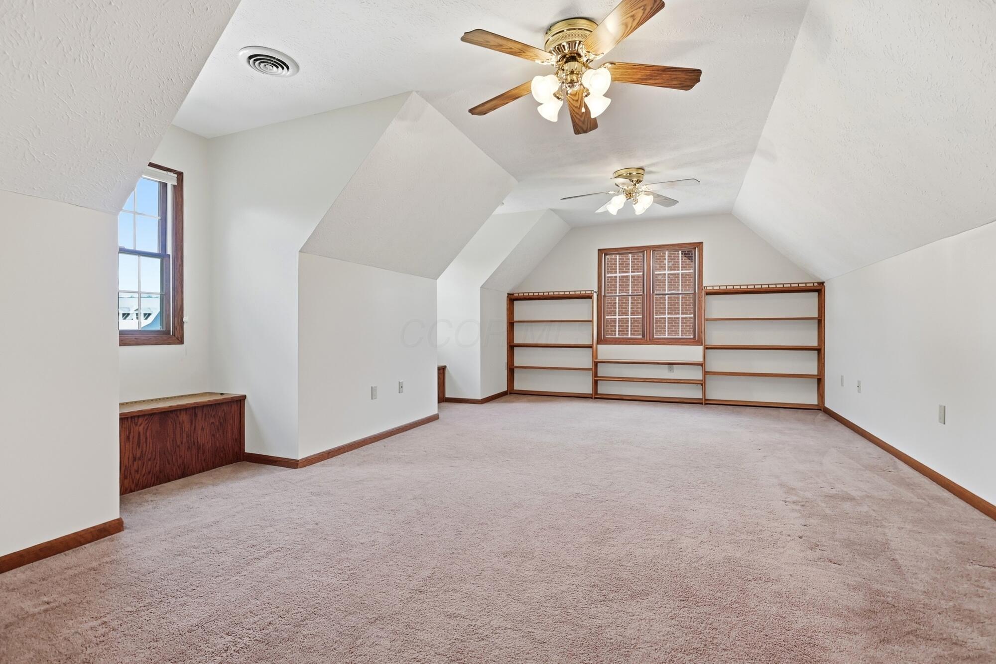 580 Palm Drive Property Photo 39